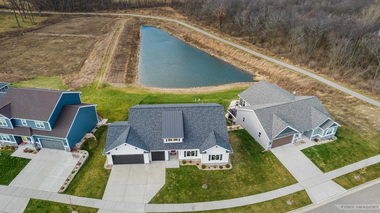 1406 Black Stallion Dr