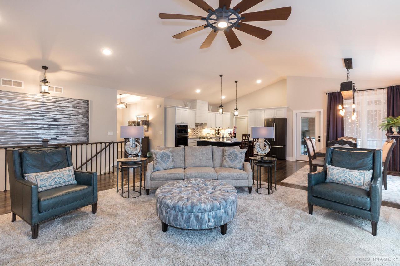 1406 Black Stallion Dr