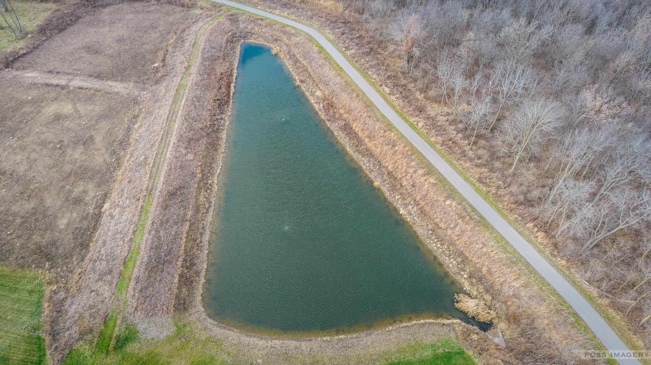 1406 Black Stallion Dr