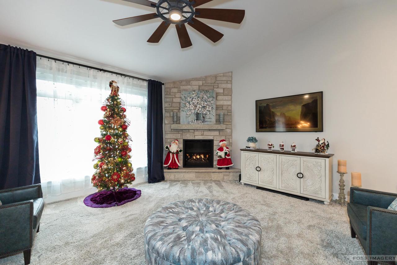 1406 Black Stallion Dr