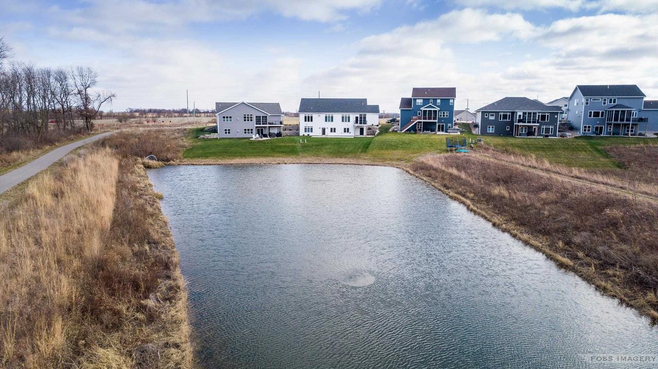 1406 Black Stallion Dr