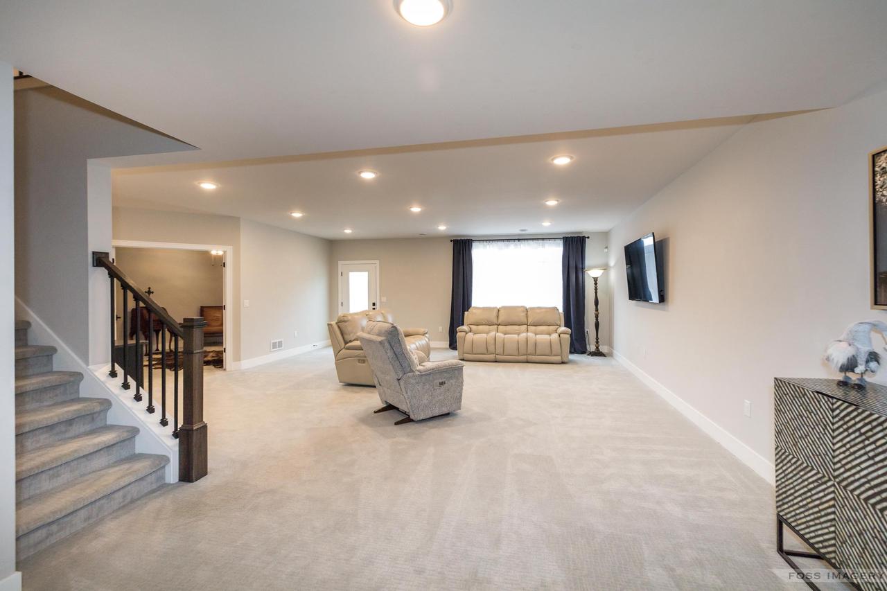 1406 Black Stallion Dr