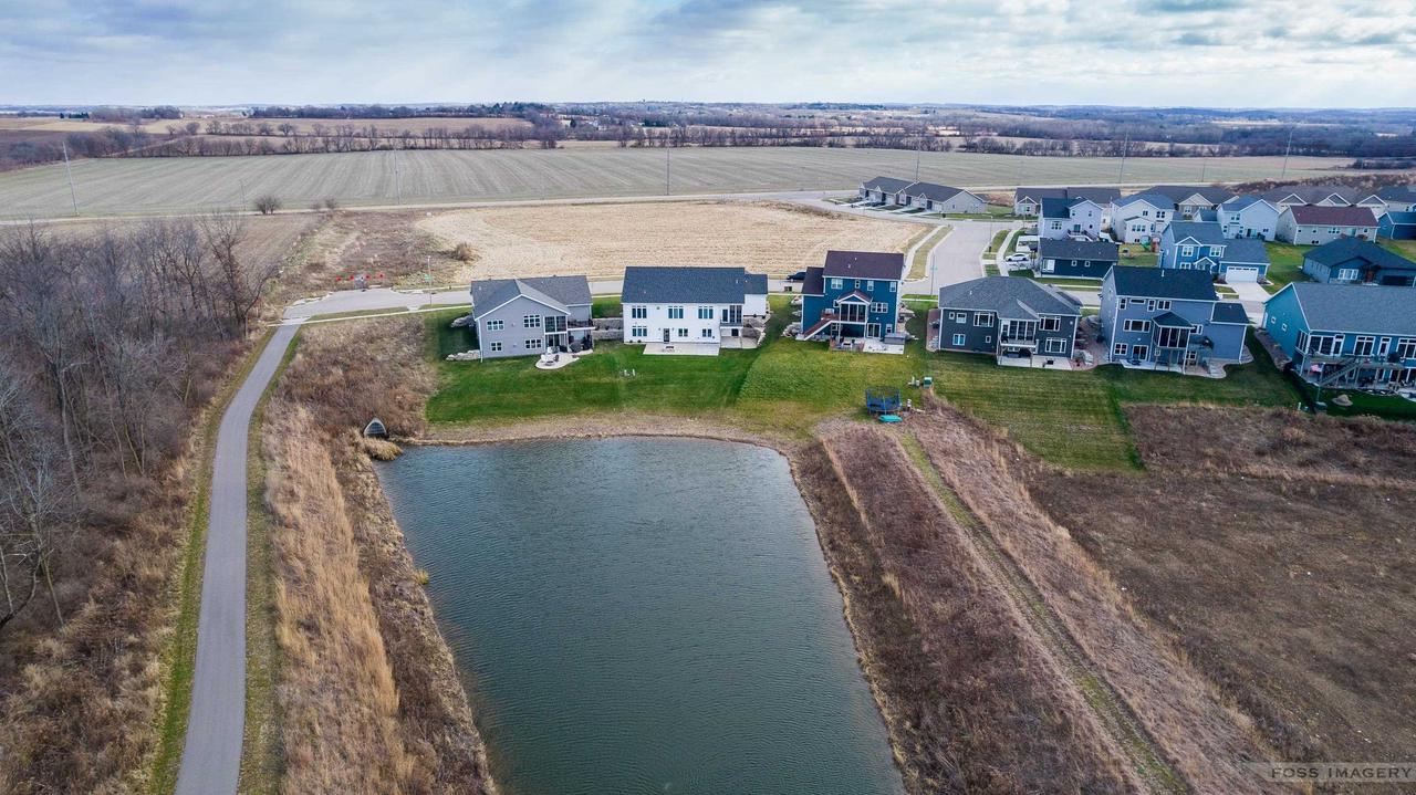 1406 Black Stallion Dr