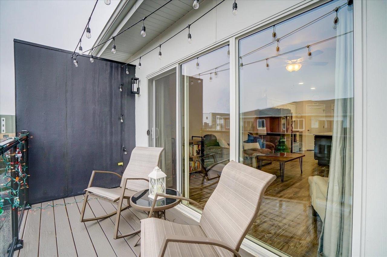 1501 North Windsor Ave 302
