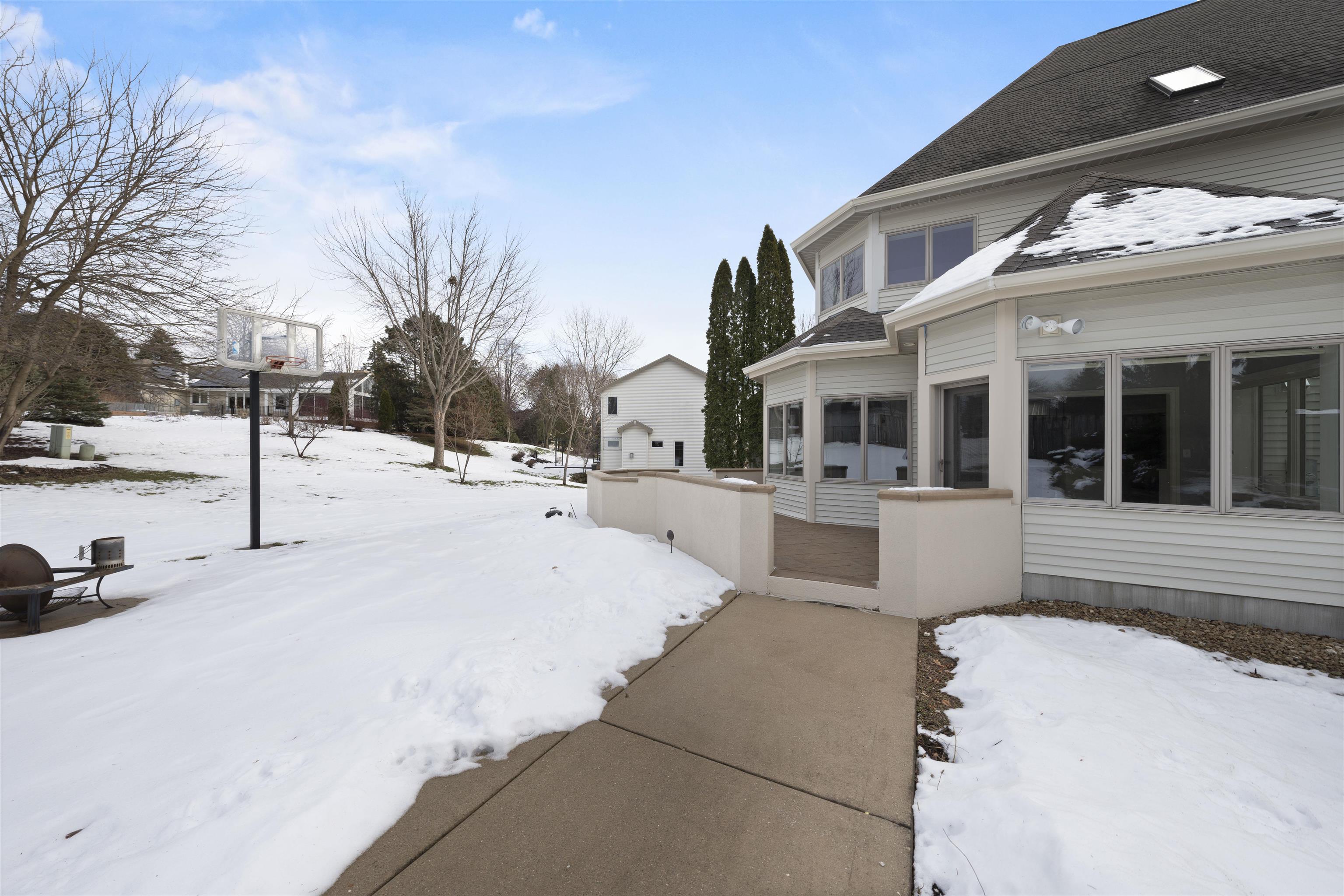 2989 Cassidy Court