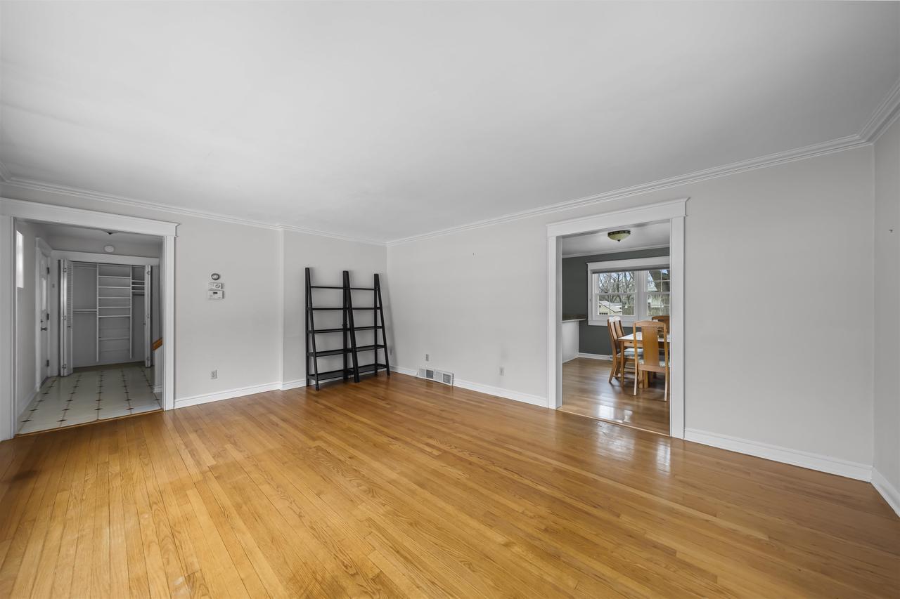 1202 Bay Ridge Rd