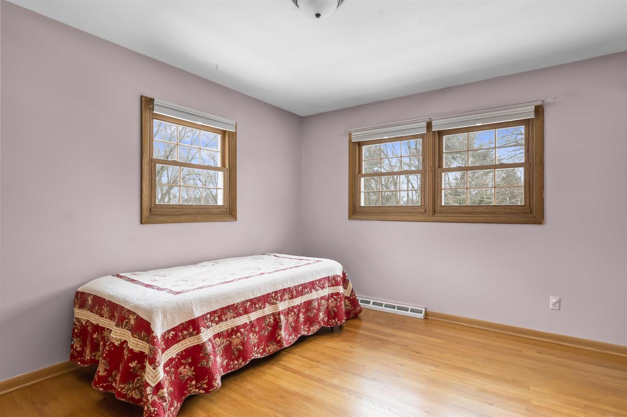 1202 Bay Ridge Rd