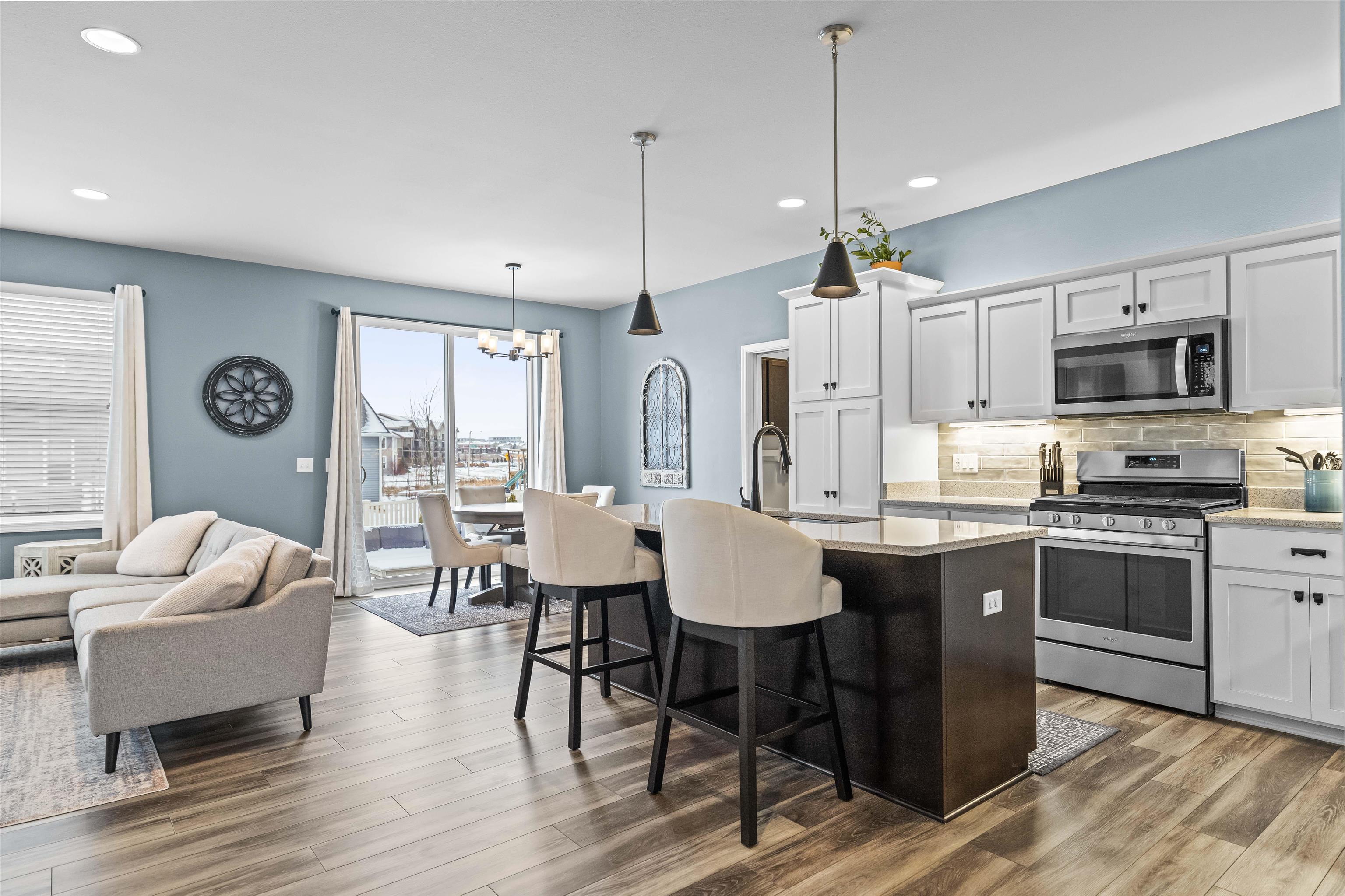 9708 Sweet Autumn Drive