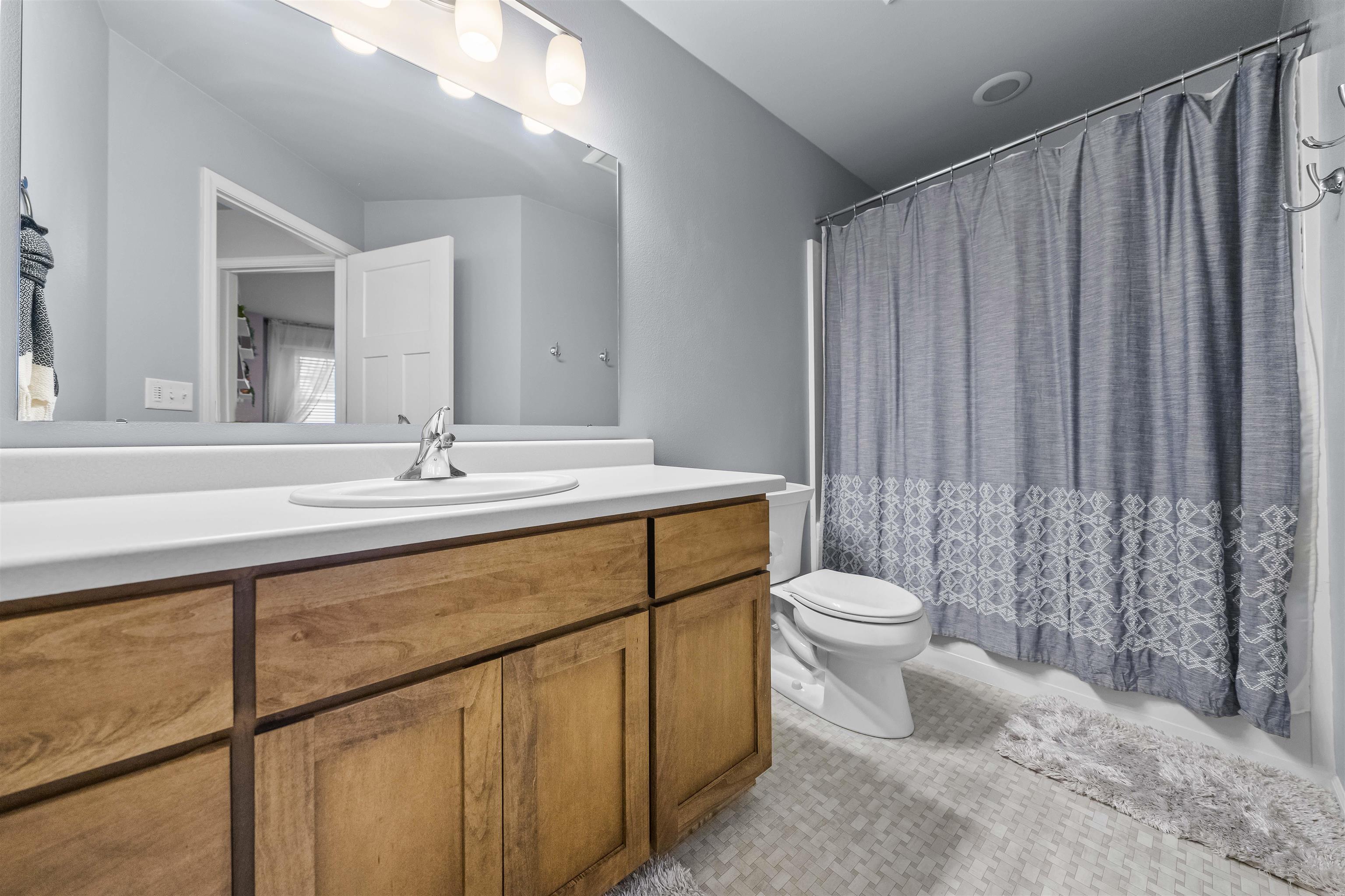 9708 Sweet Autumn Drive