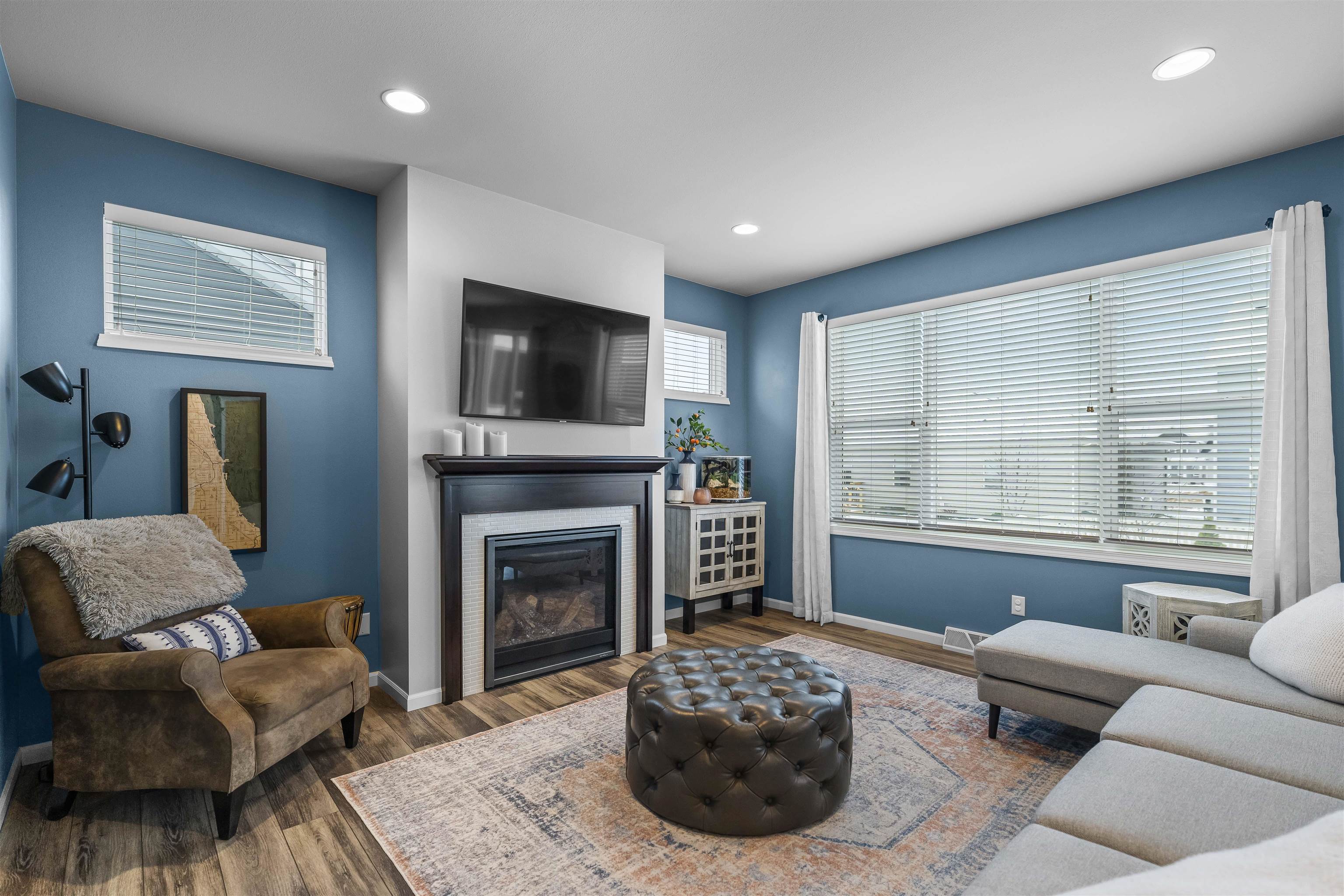 9708 Sweet Autumn Drive