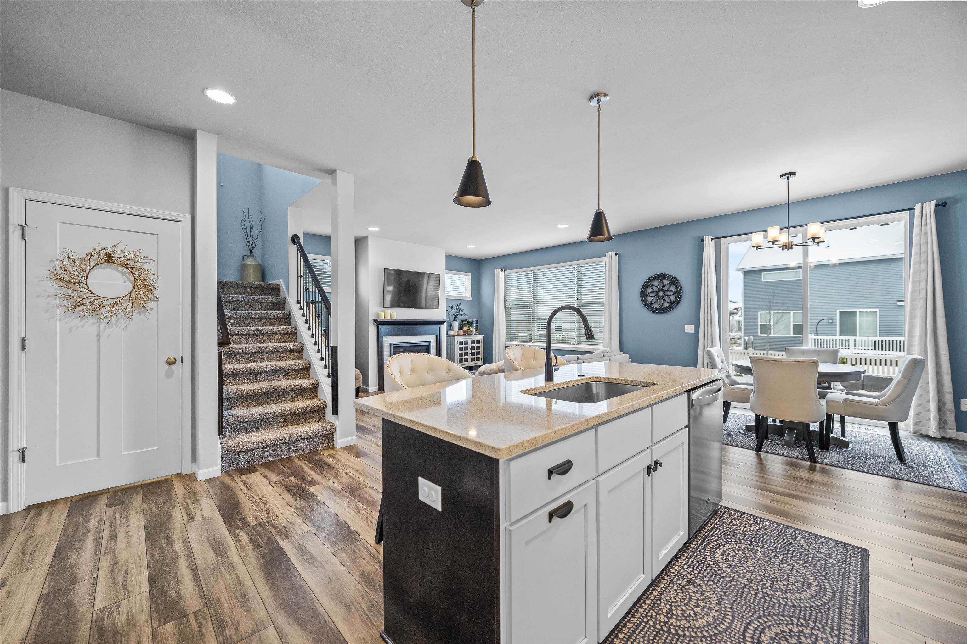 9708 Sweet Autumn Drive