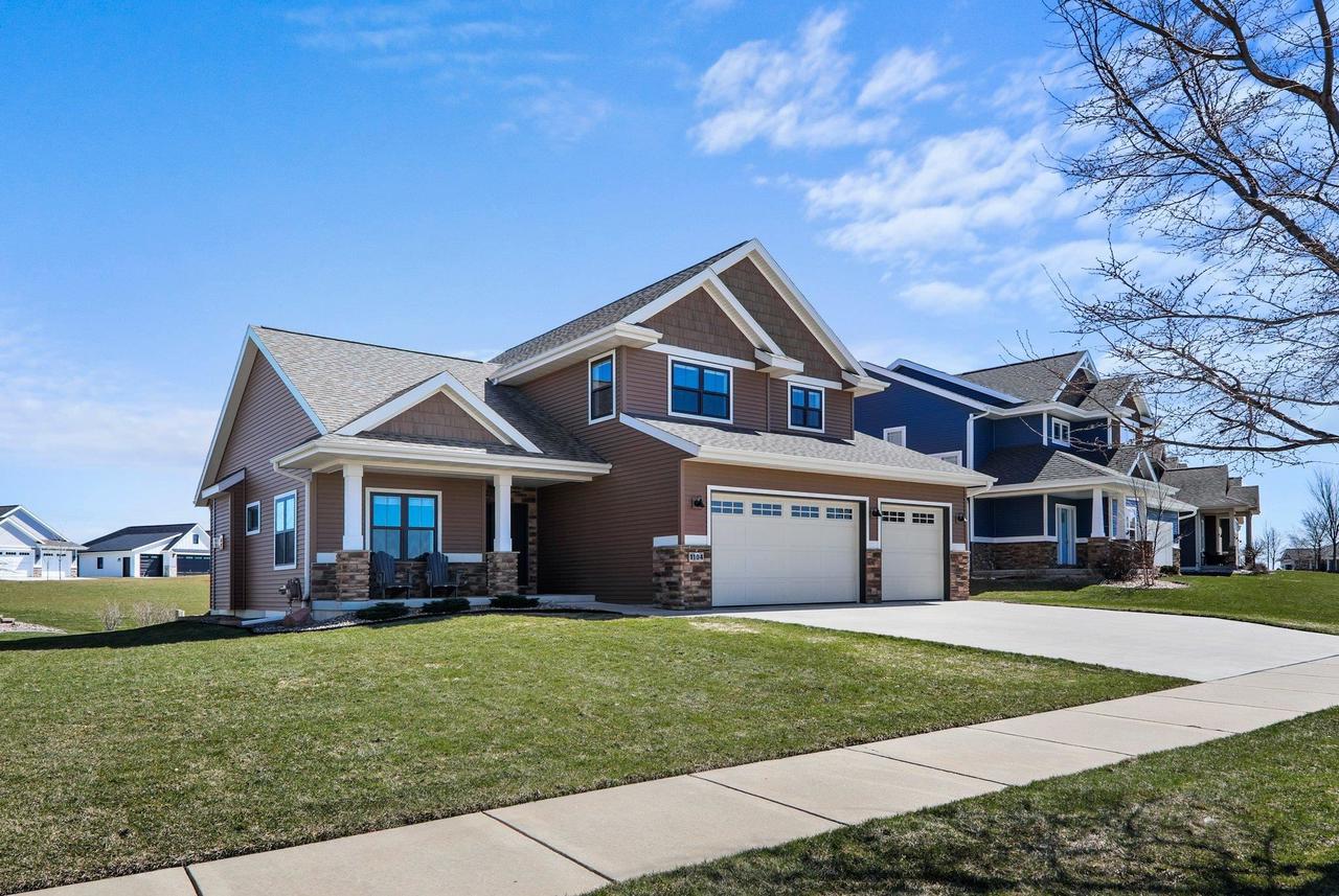1104 Aldora Ln