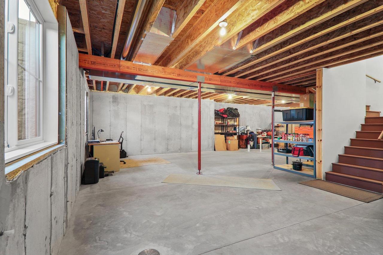 1104 Aldora Ln