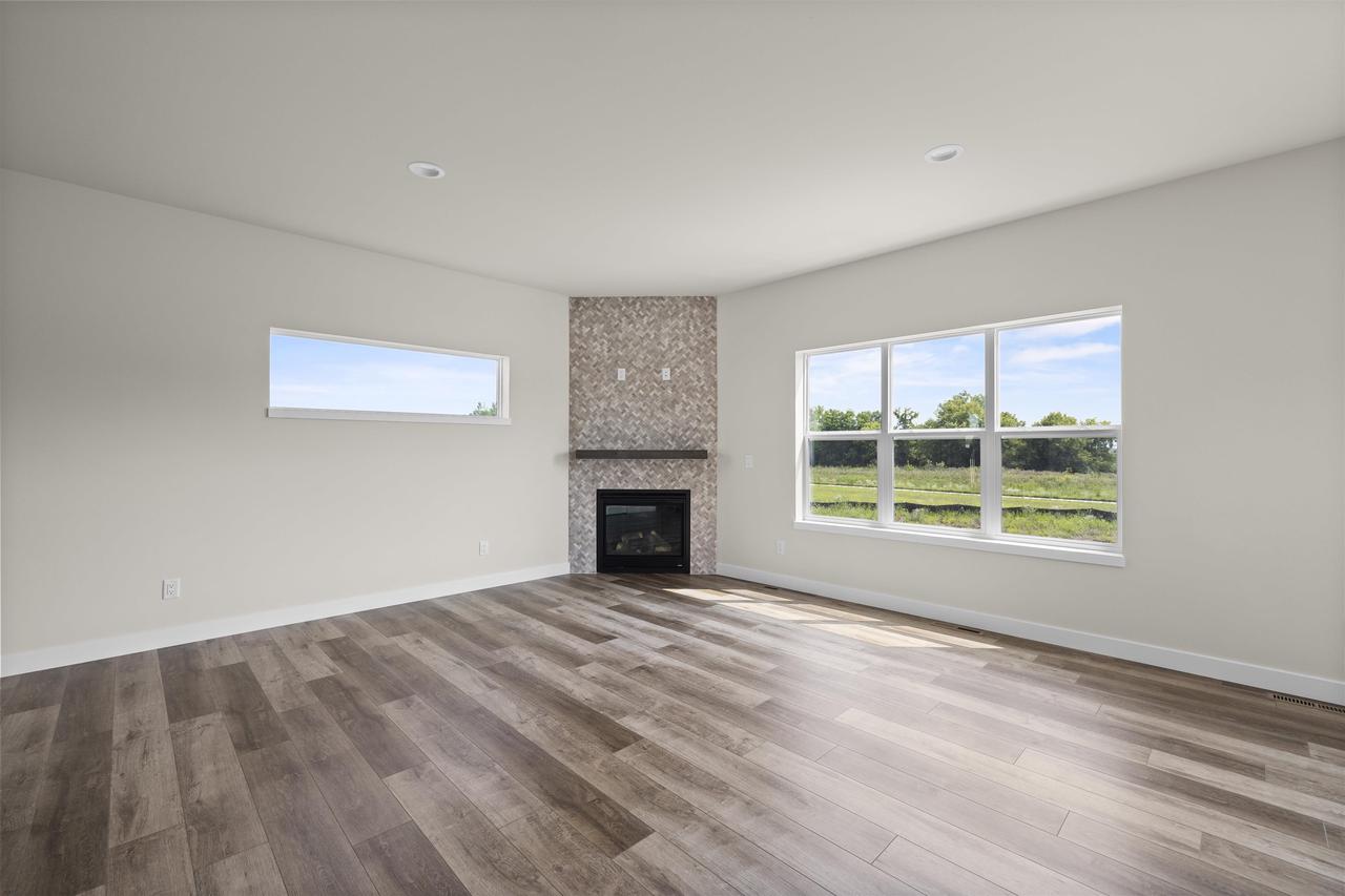 1103 Kamperschroer Way