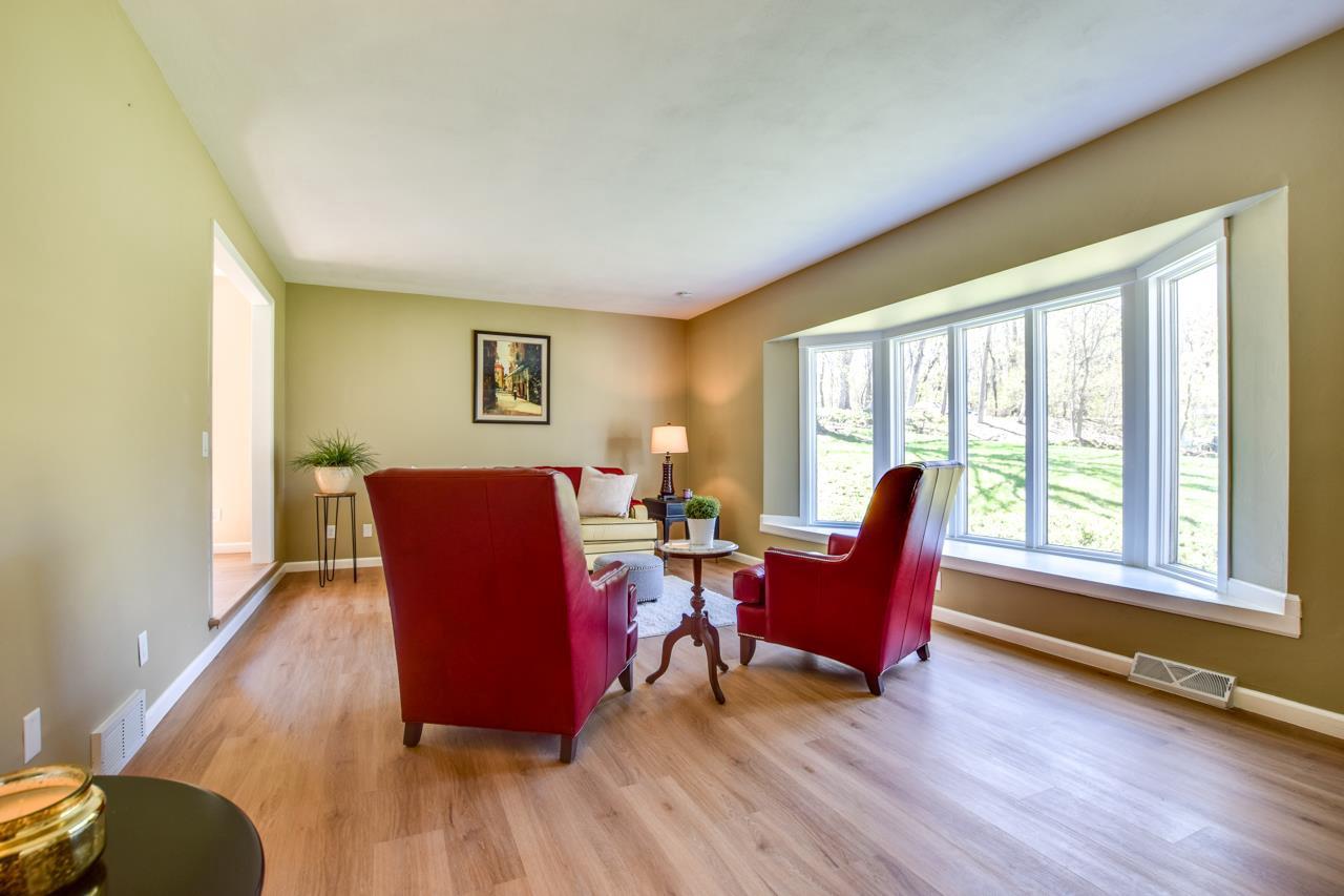 5860 Winchester Avenue