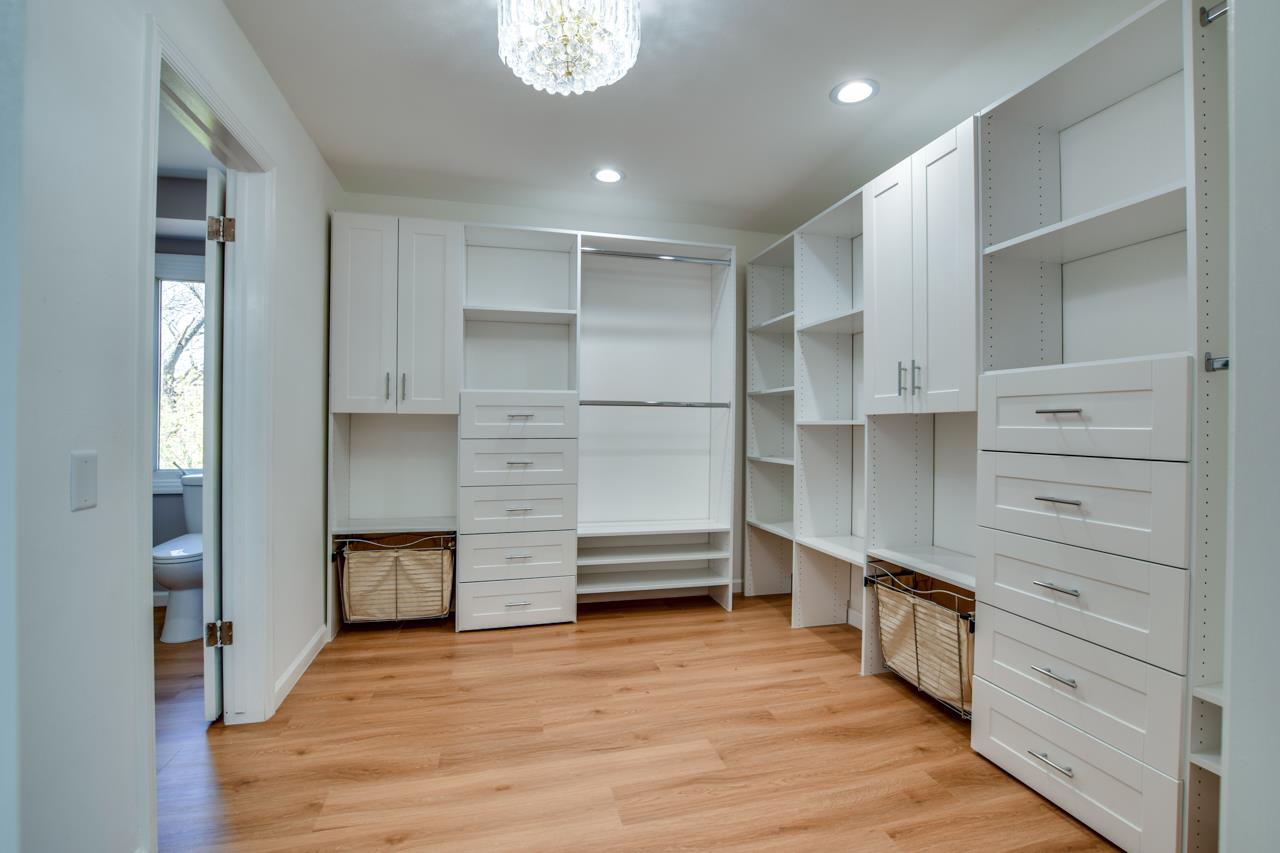 5860 Winchester Avenue