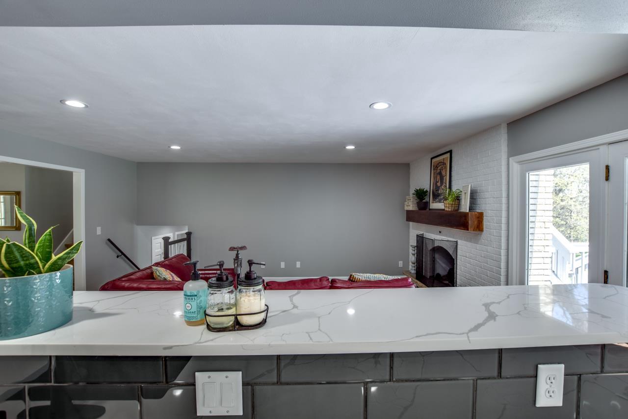 5860 Winchester Avenue