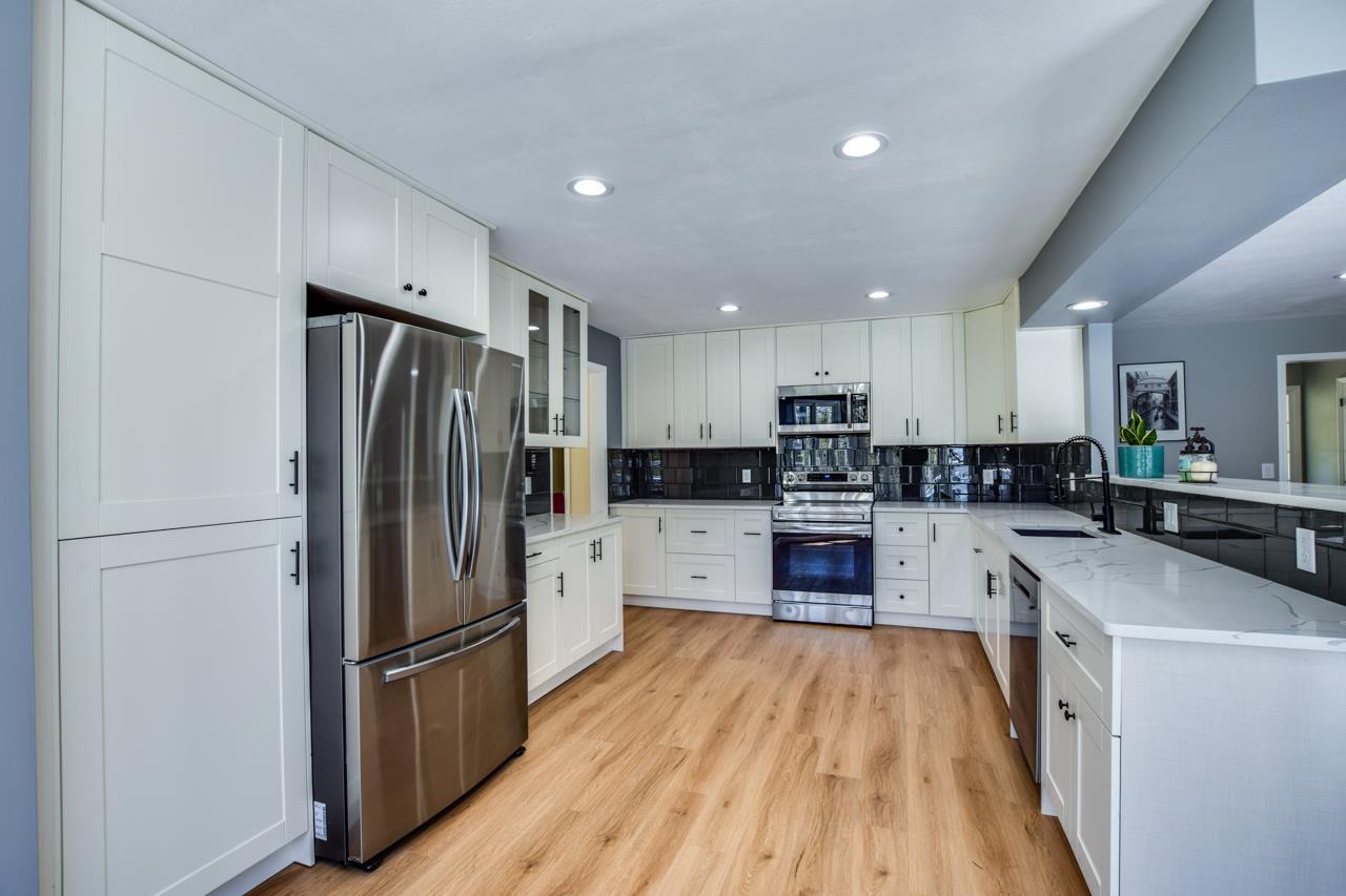 5860 Winchester Avenue