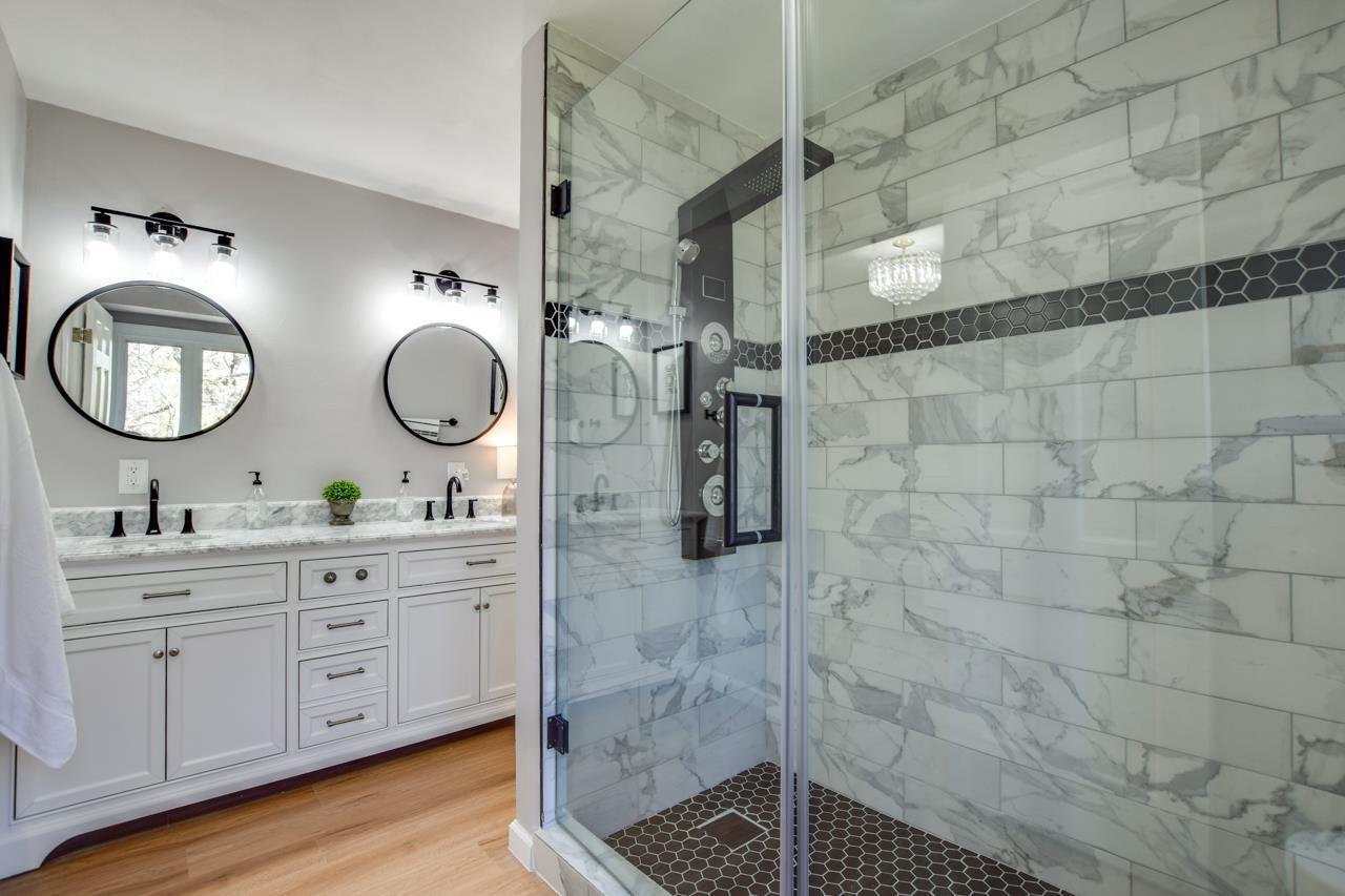 5860 Winchester Avenue