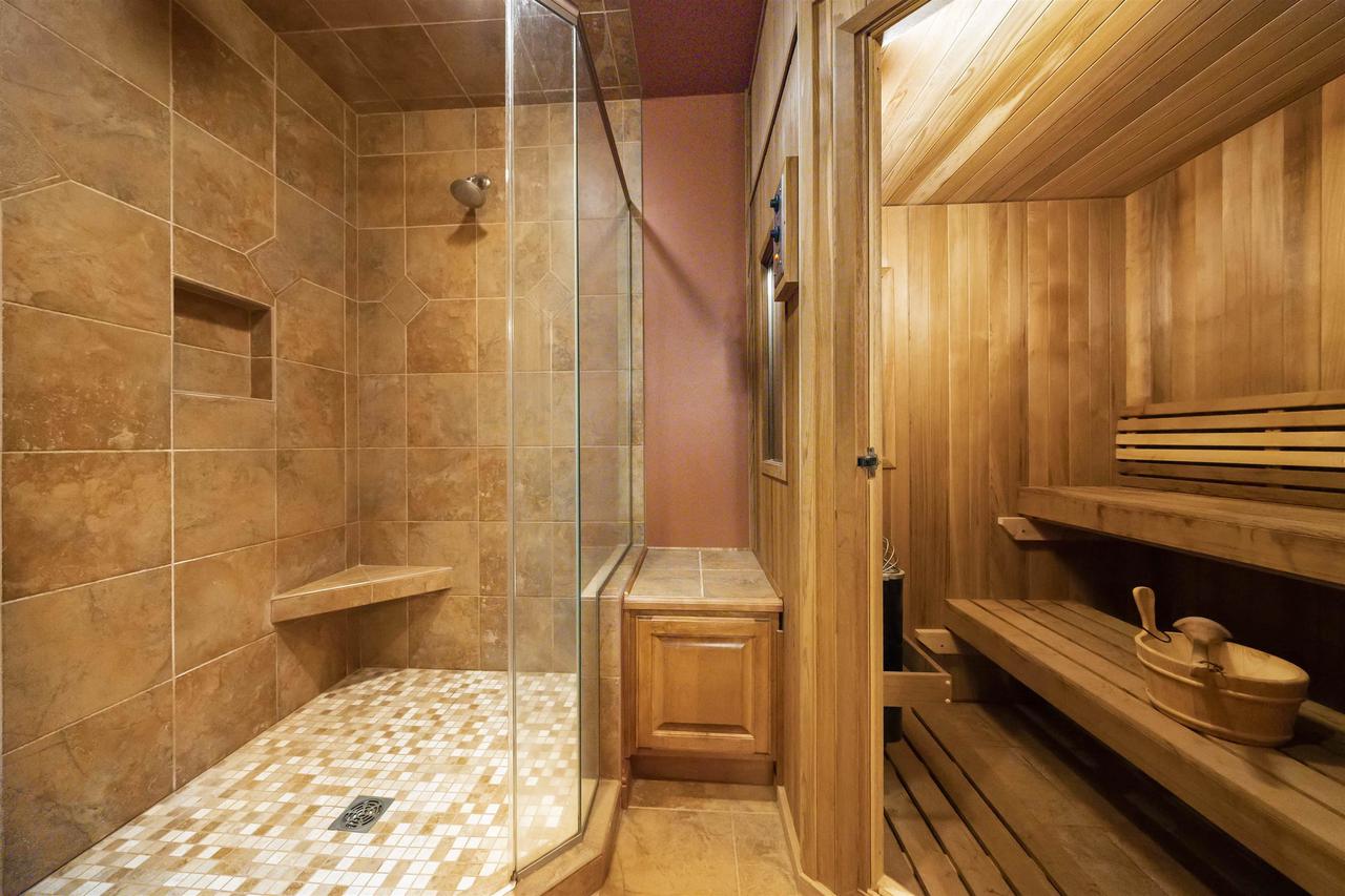 9205 Eaglewood Drive