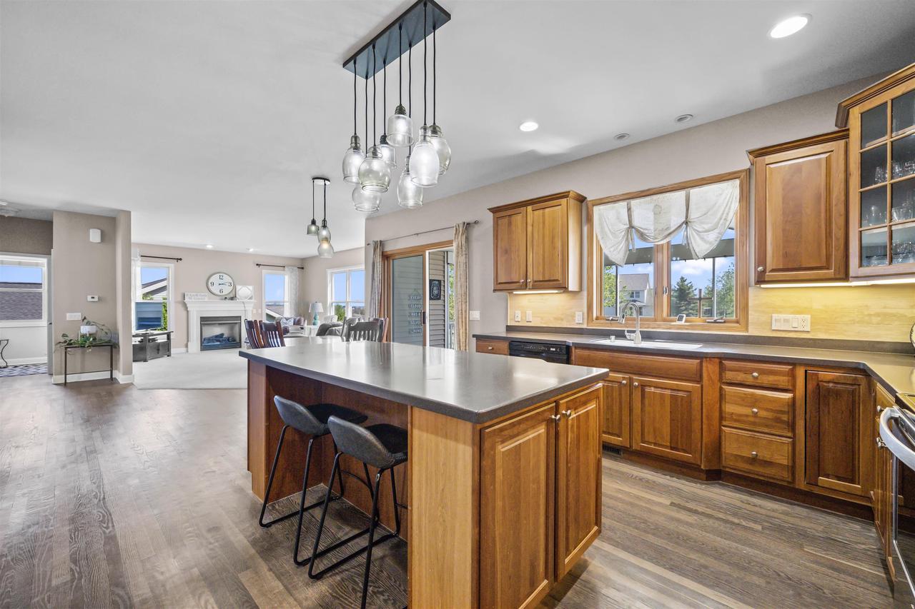 9205 Eaglewood Drive