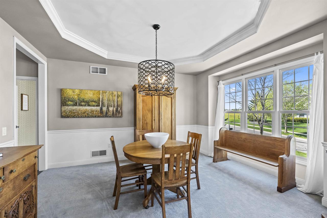 9205 Eaglewood Drive