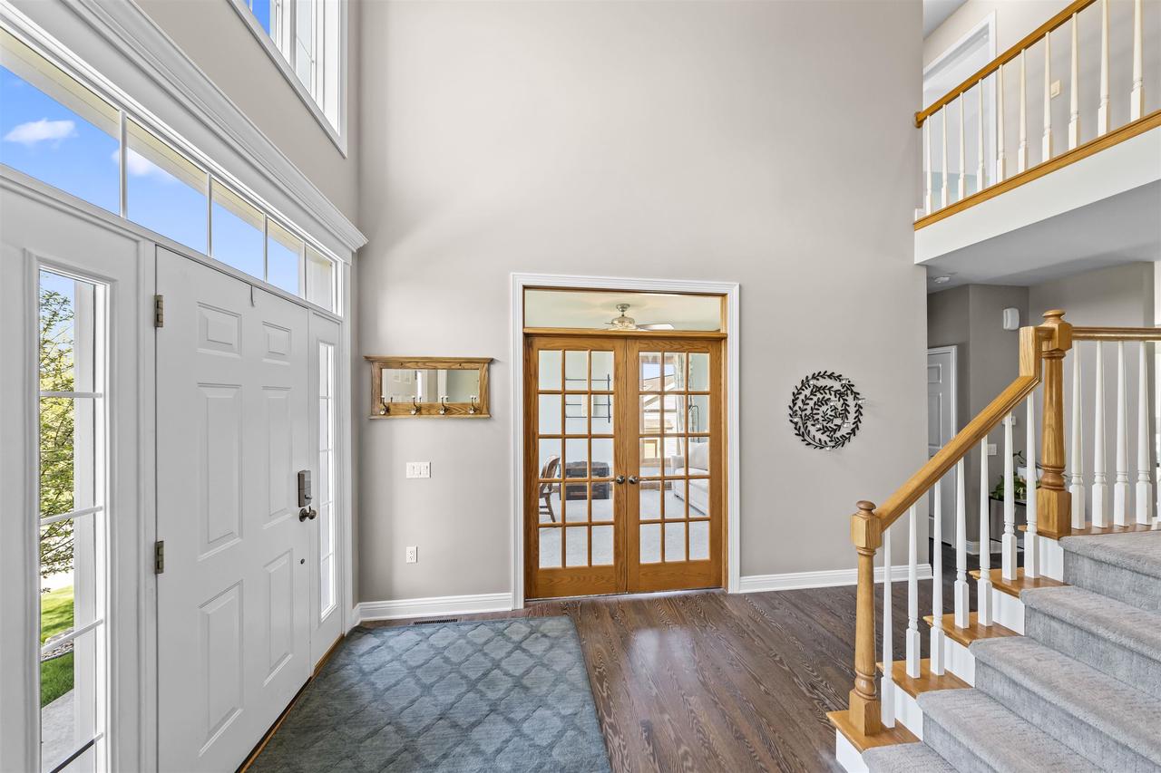 9205 Eaglewood Drive