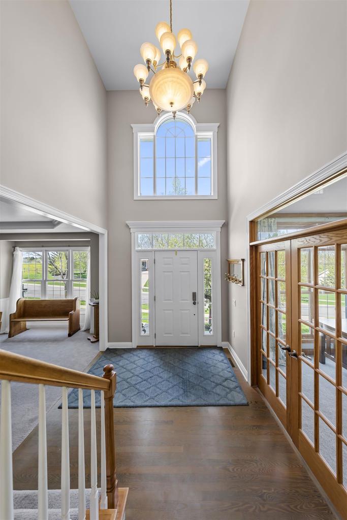 9205 Eaglewood Drive