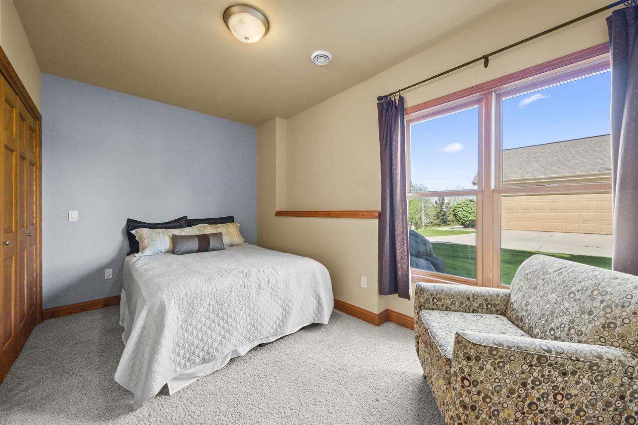 9205 Eaglewood Drive