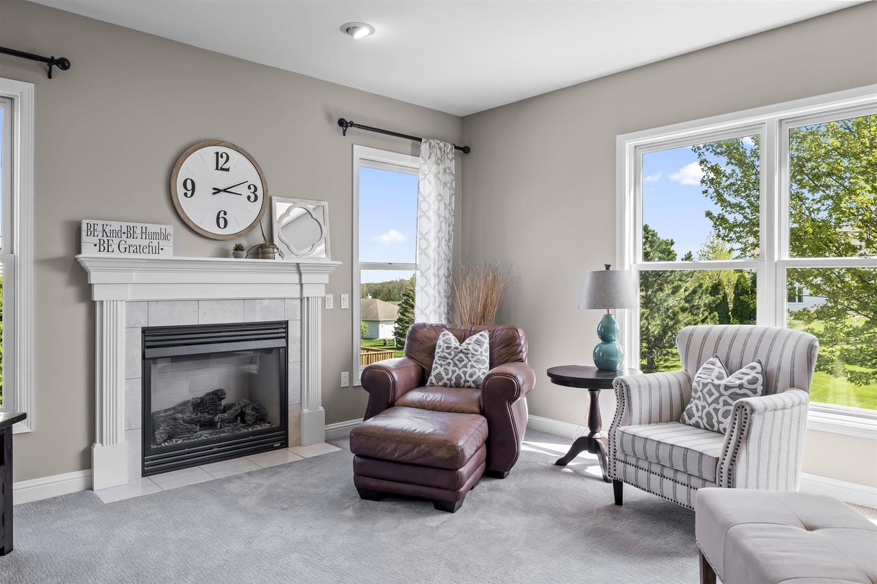 9205 Eaglewood Drive