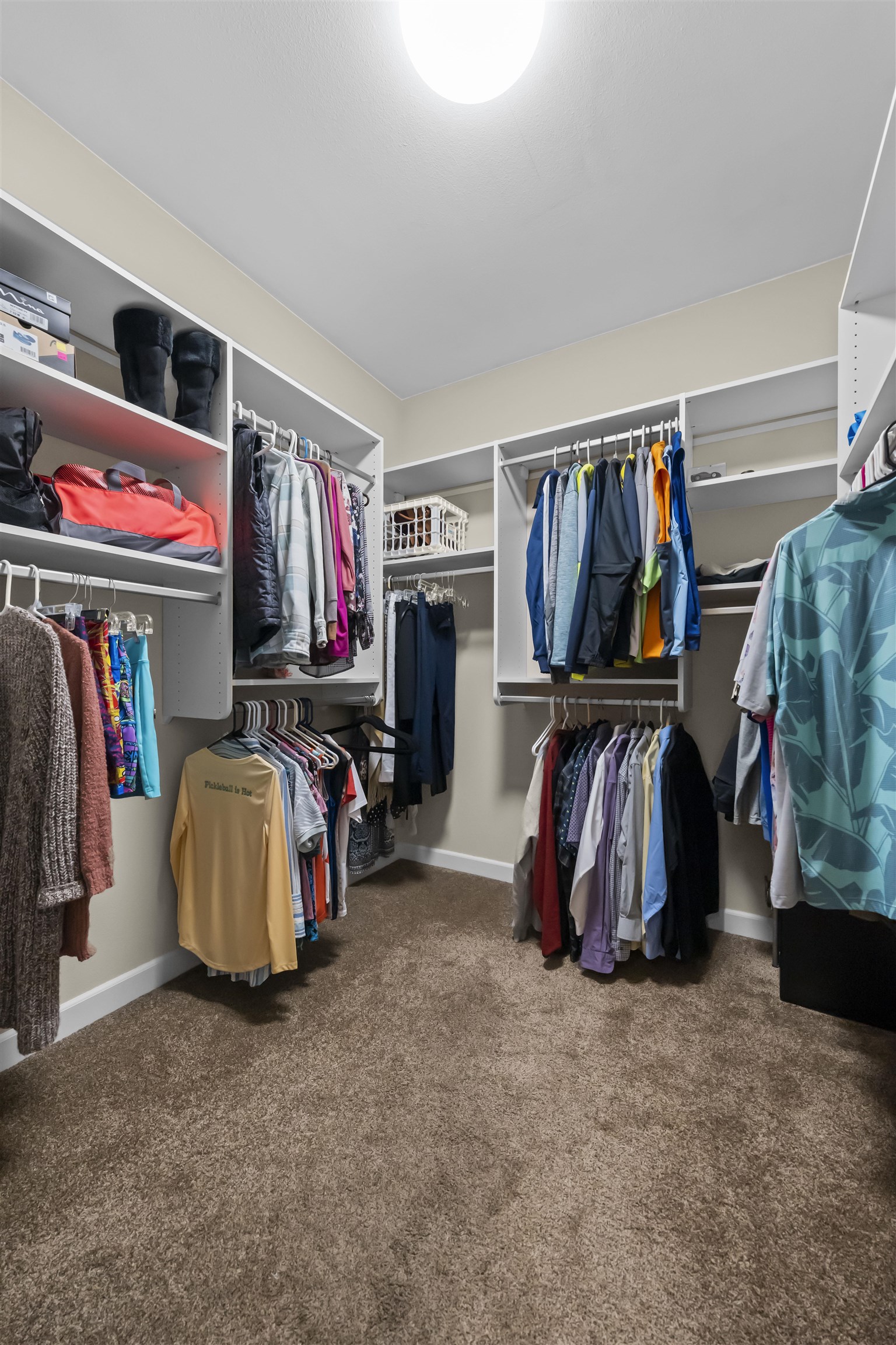 1990 Stonehaven Drive