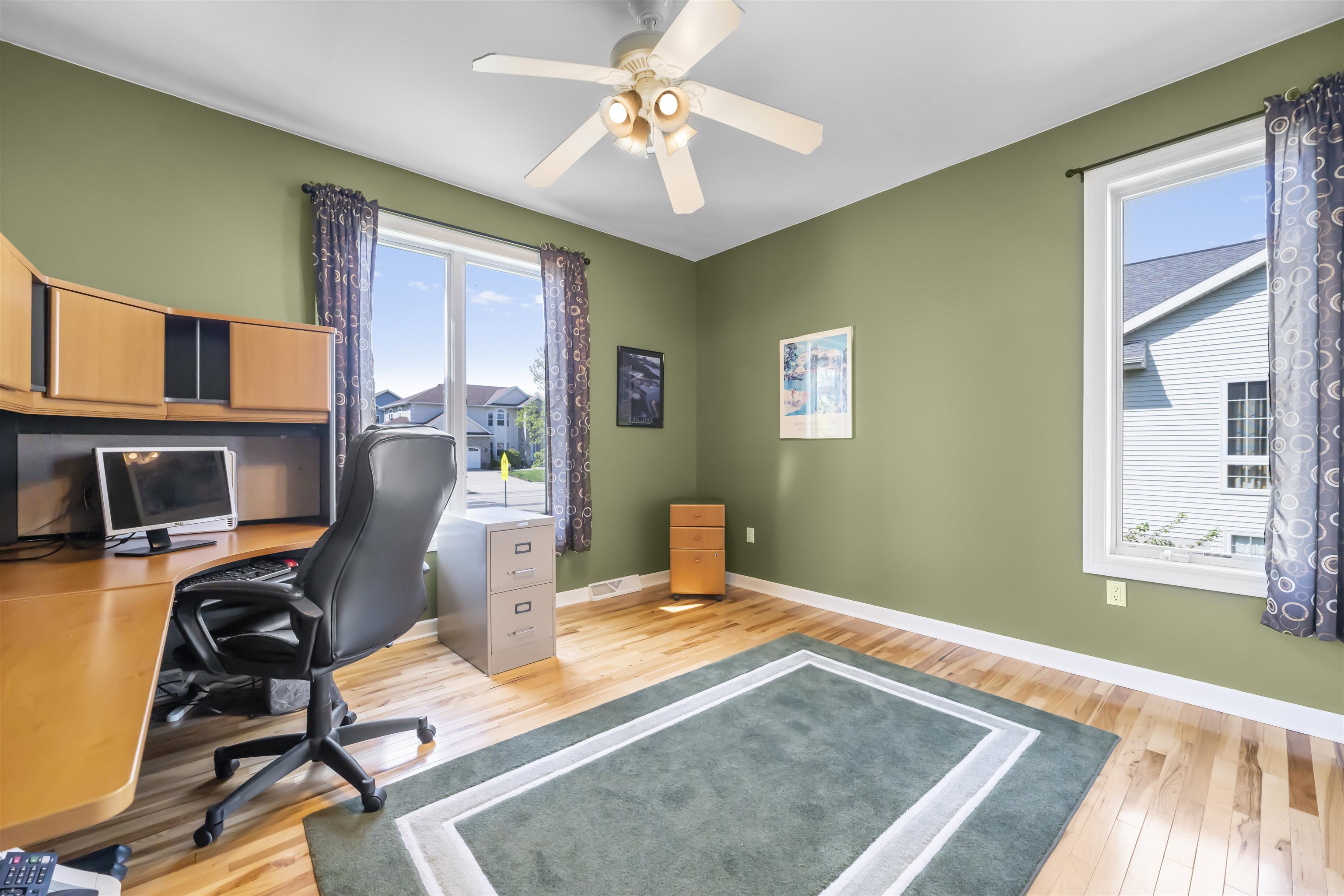 1990 Stonehaven Drive