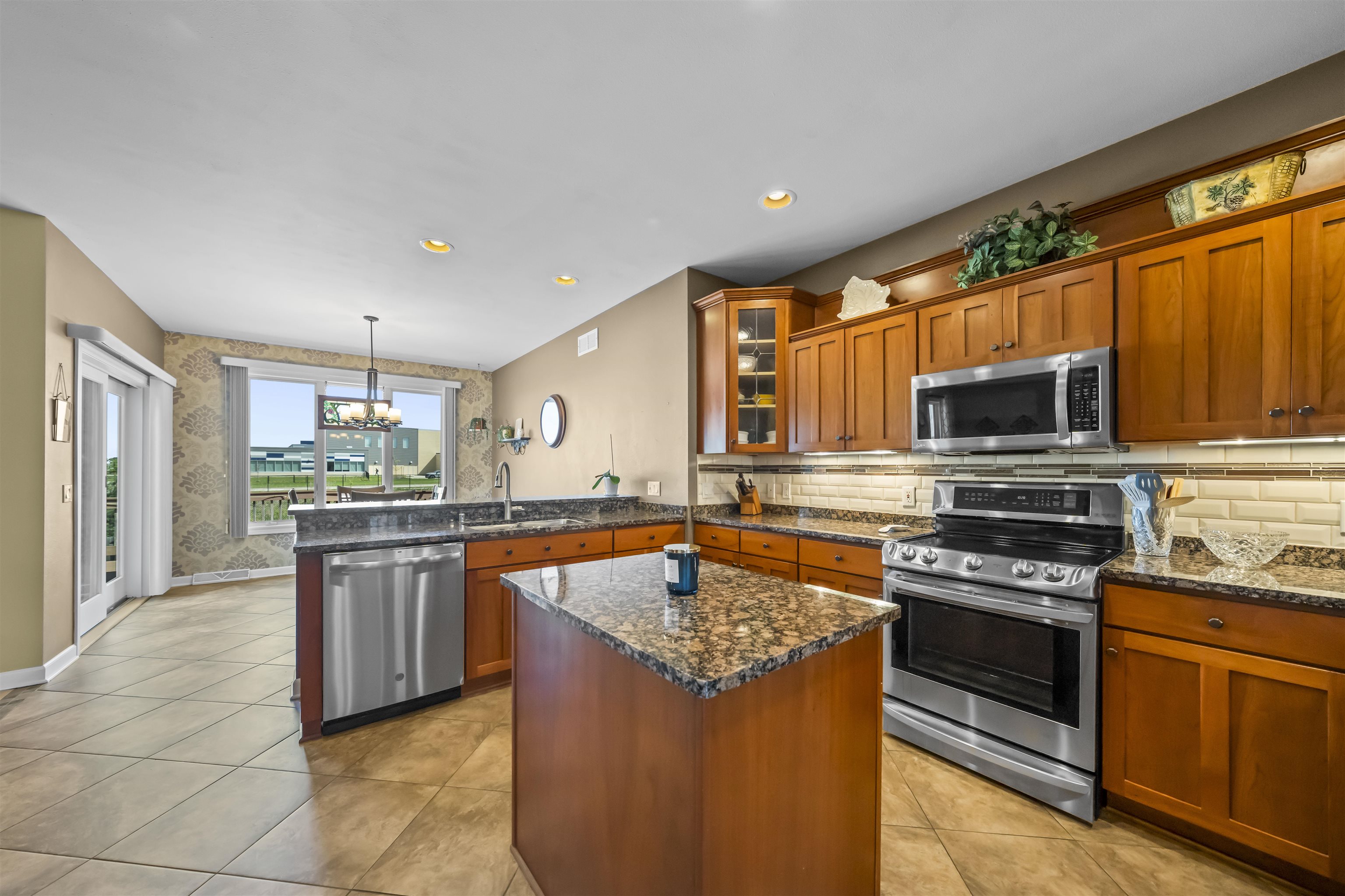 1990 Stonehaven Drive