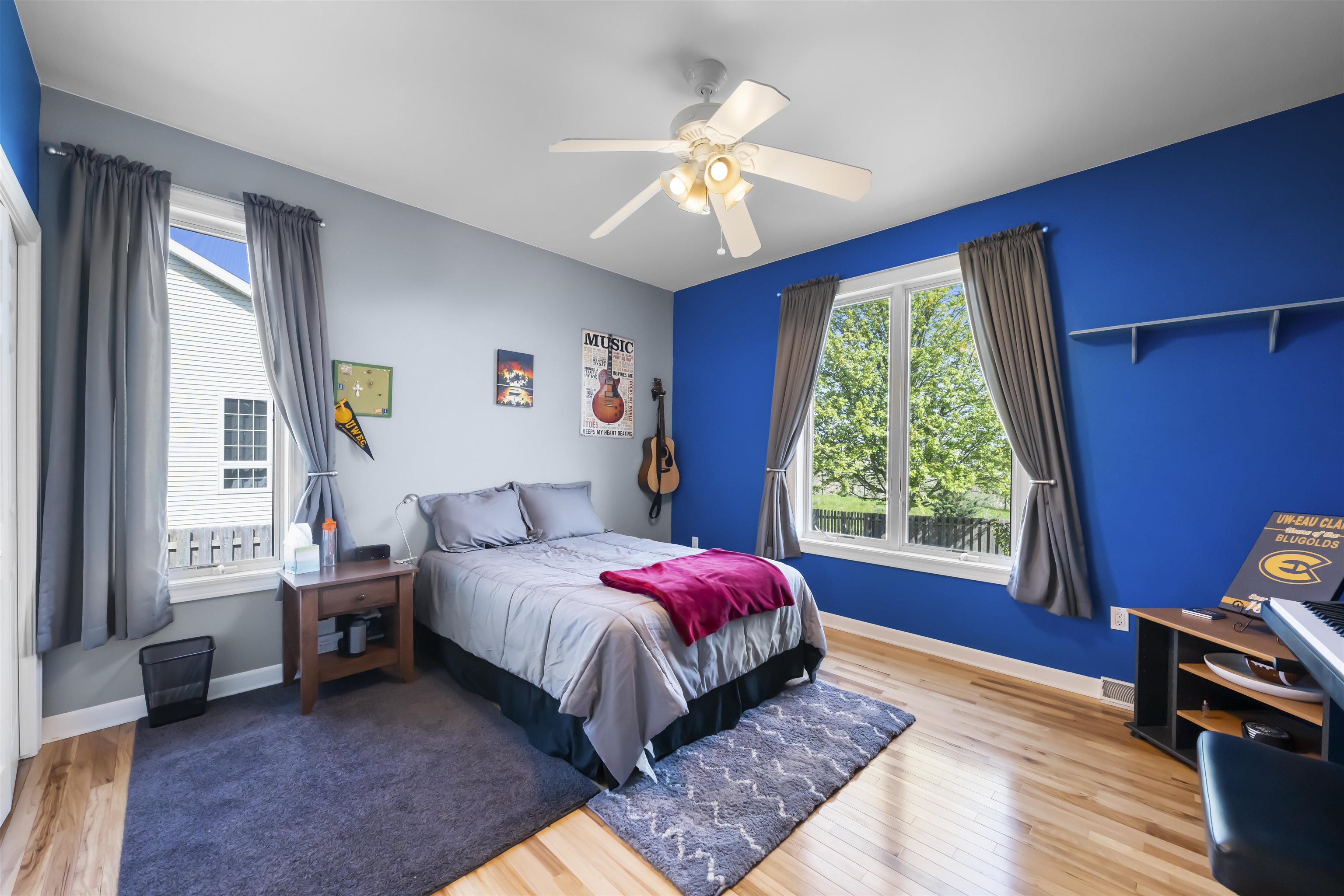 1990 Stonehaven Drive