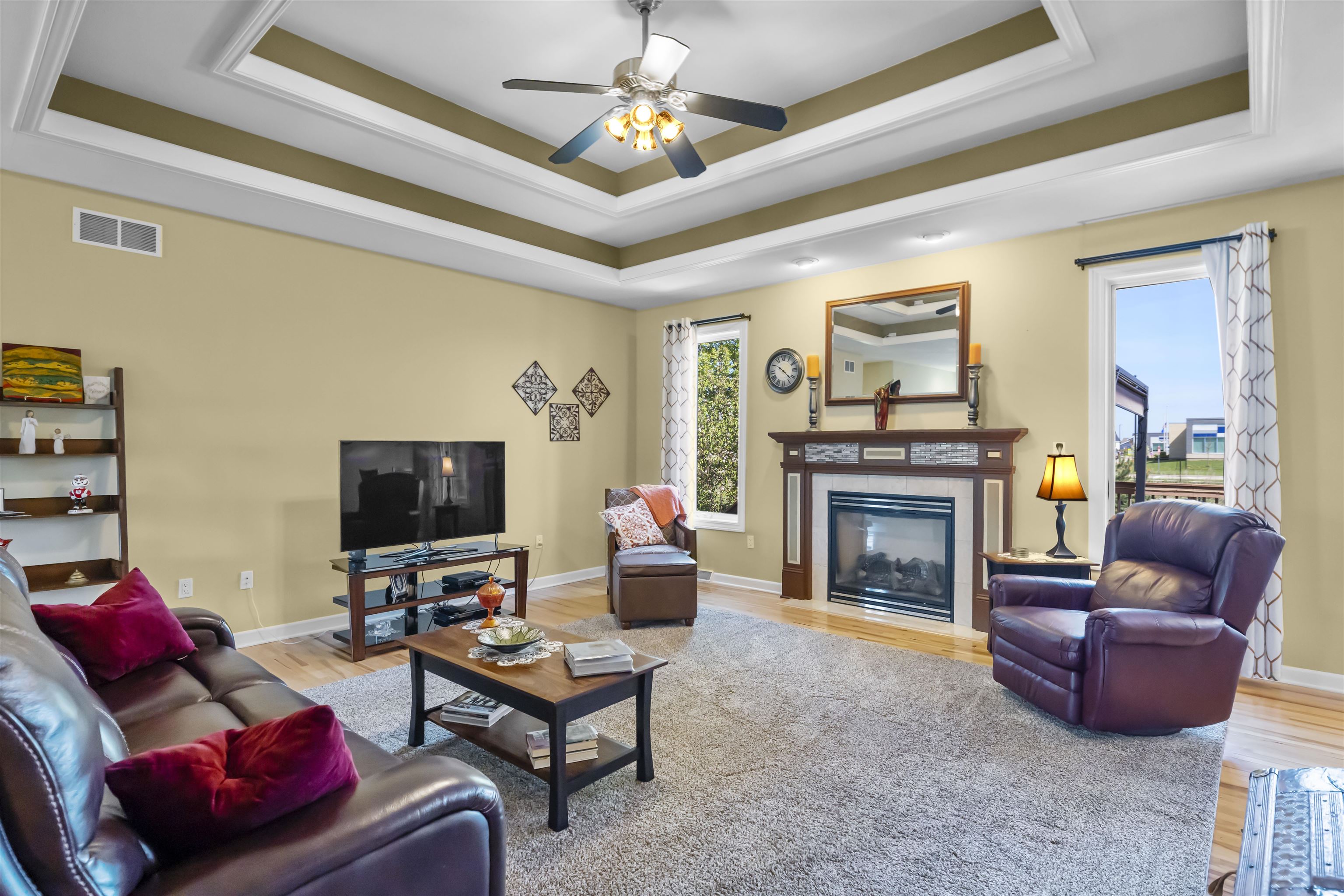 1990 Stonehaven Drive