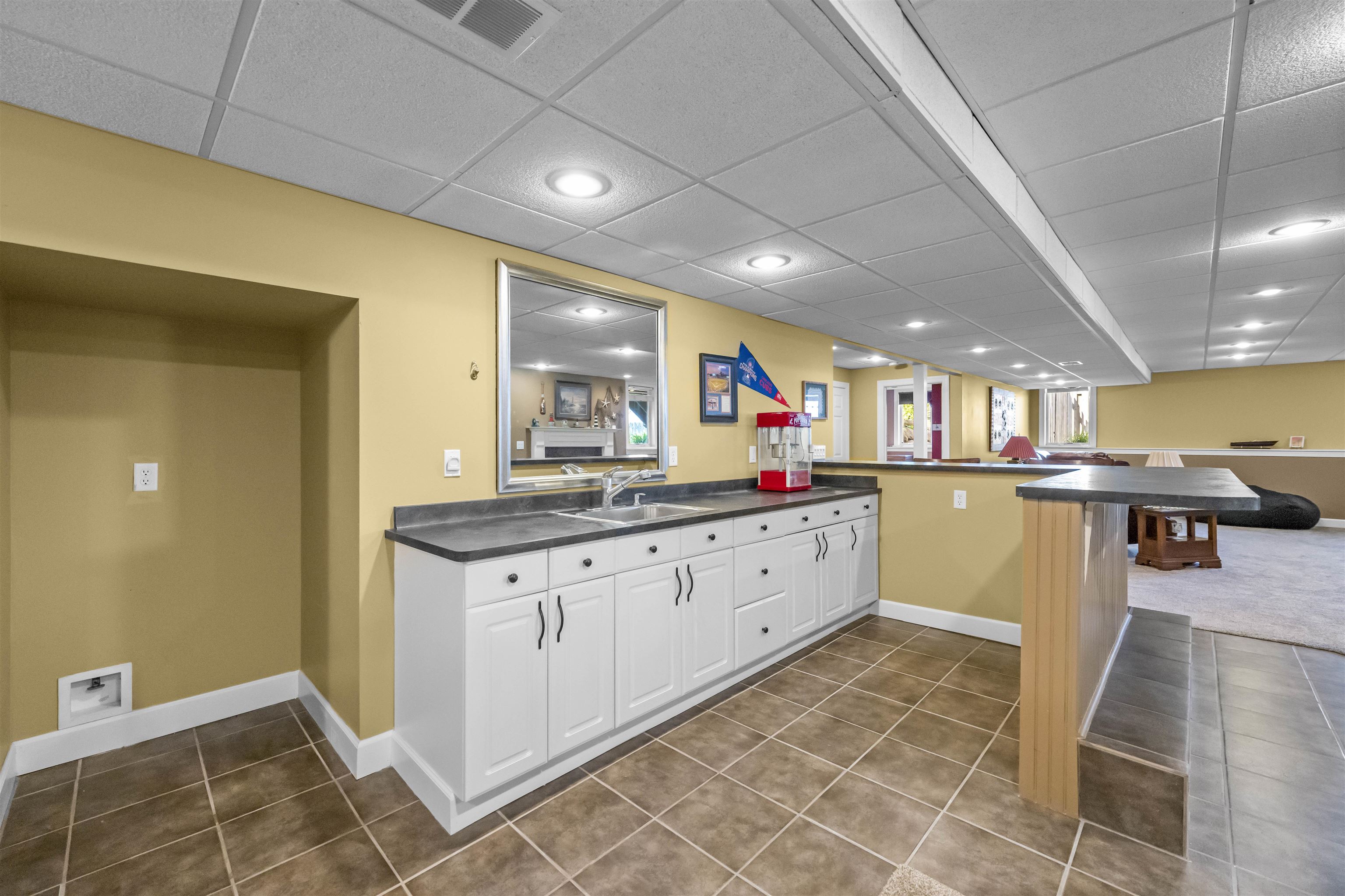 1990 Stonehaven Drive