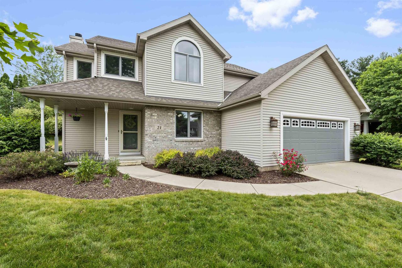 21 Black Stone Circle