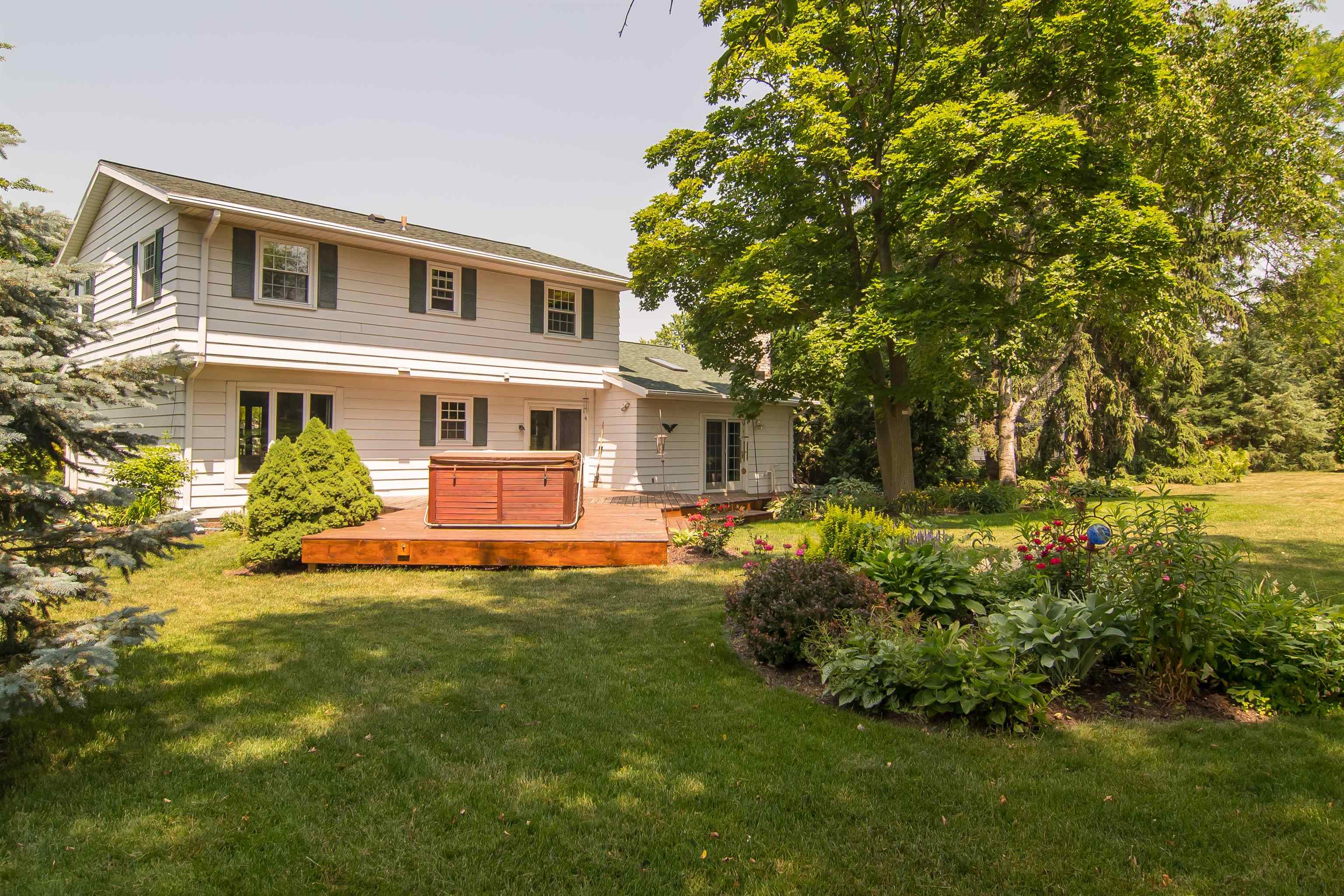3229 Old Fox Run