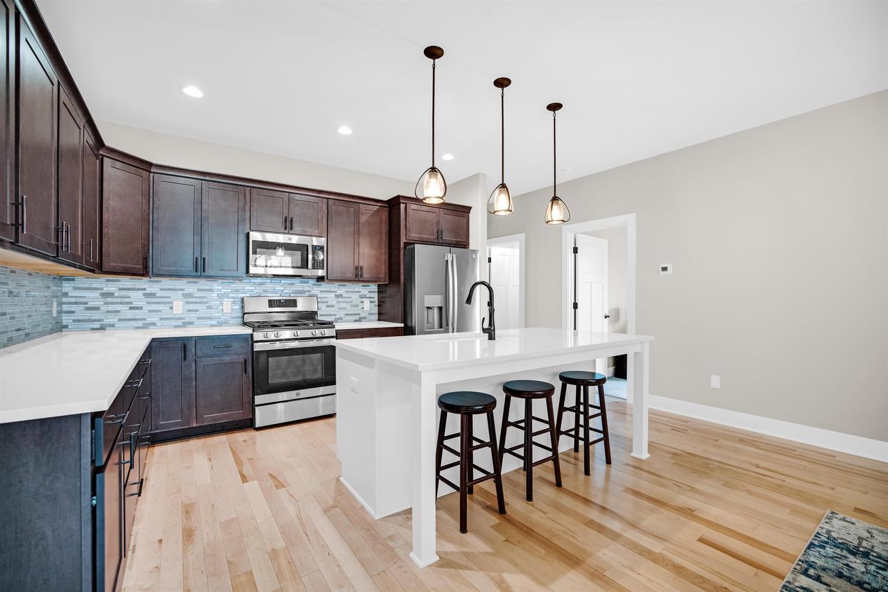 W7986 County Road B 3