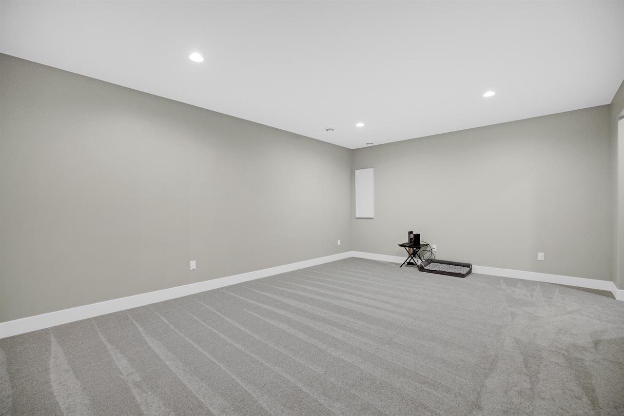 W7986 County Road B 3