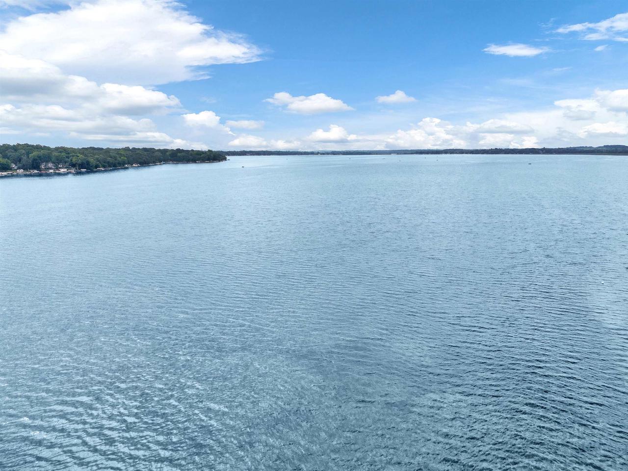 W7986 County Road B 3