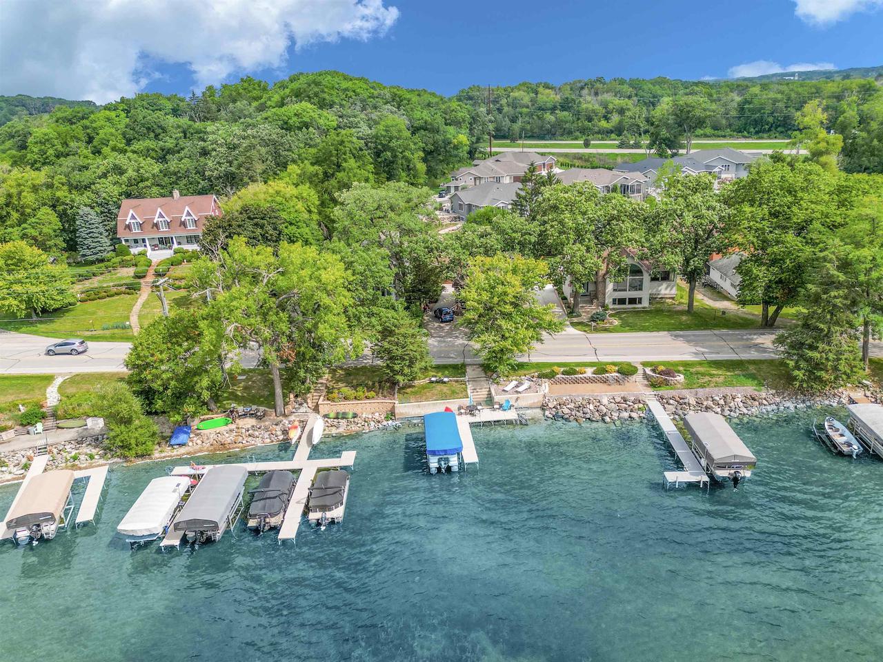 W7986 County Road B 3