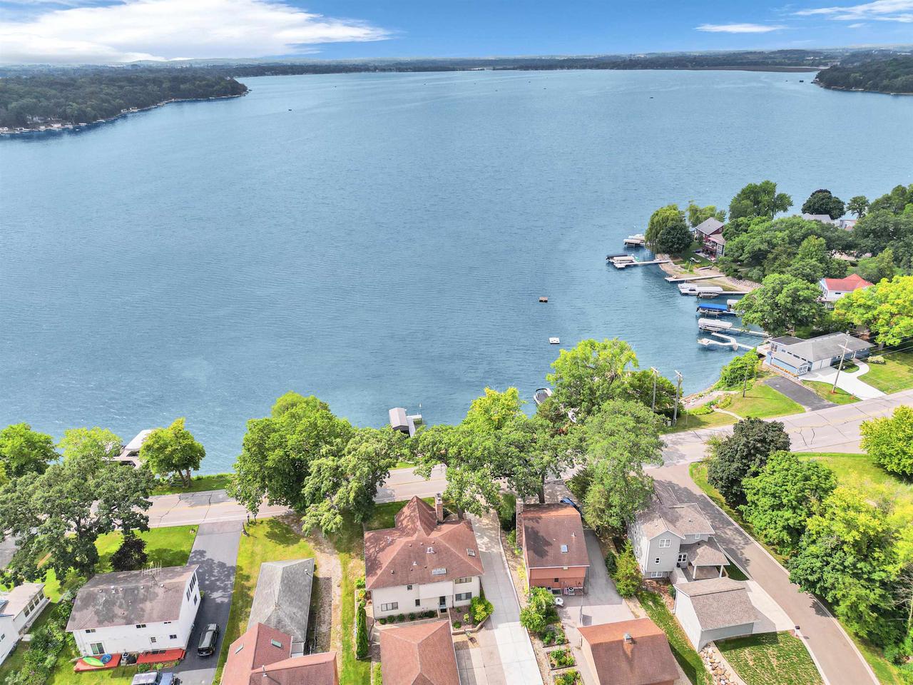 W7986 County Road B 3