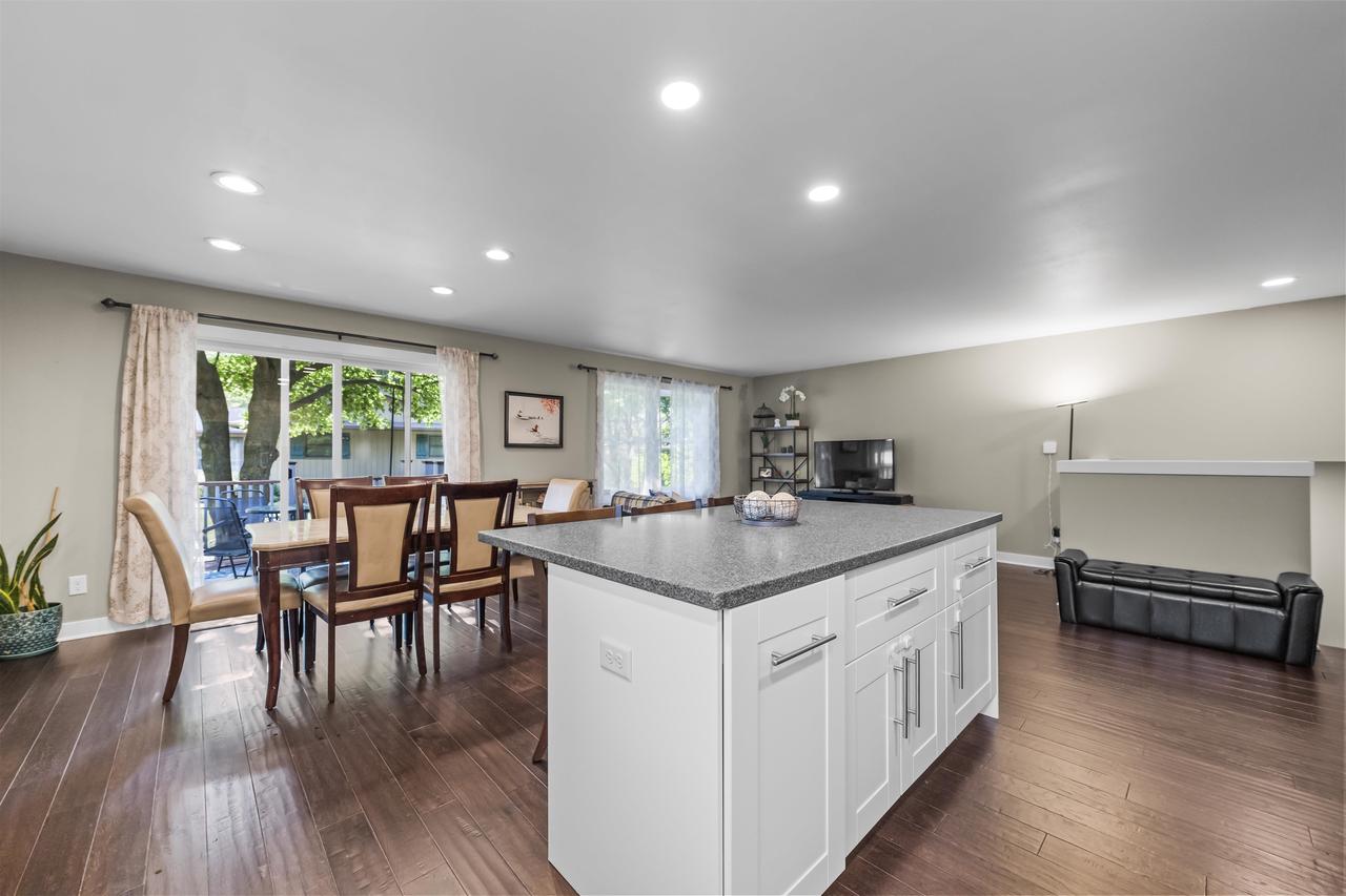 14 Morningdale Circle