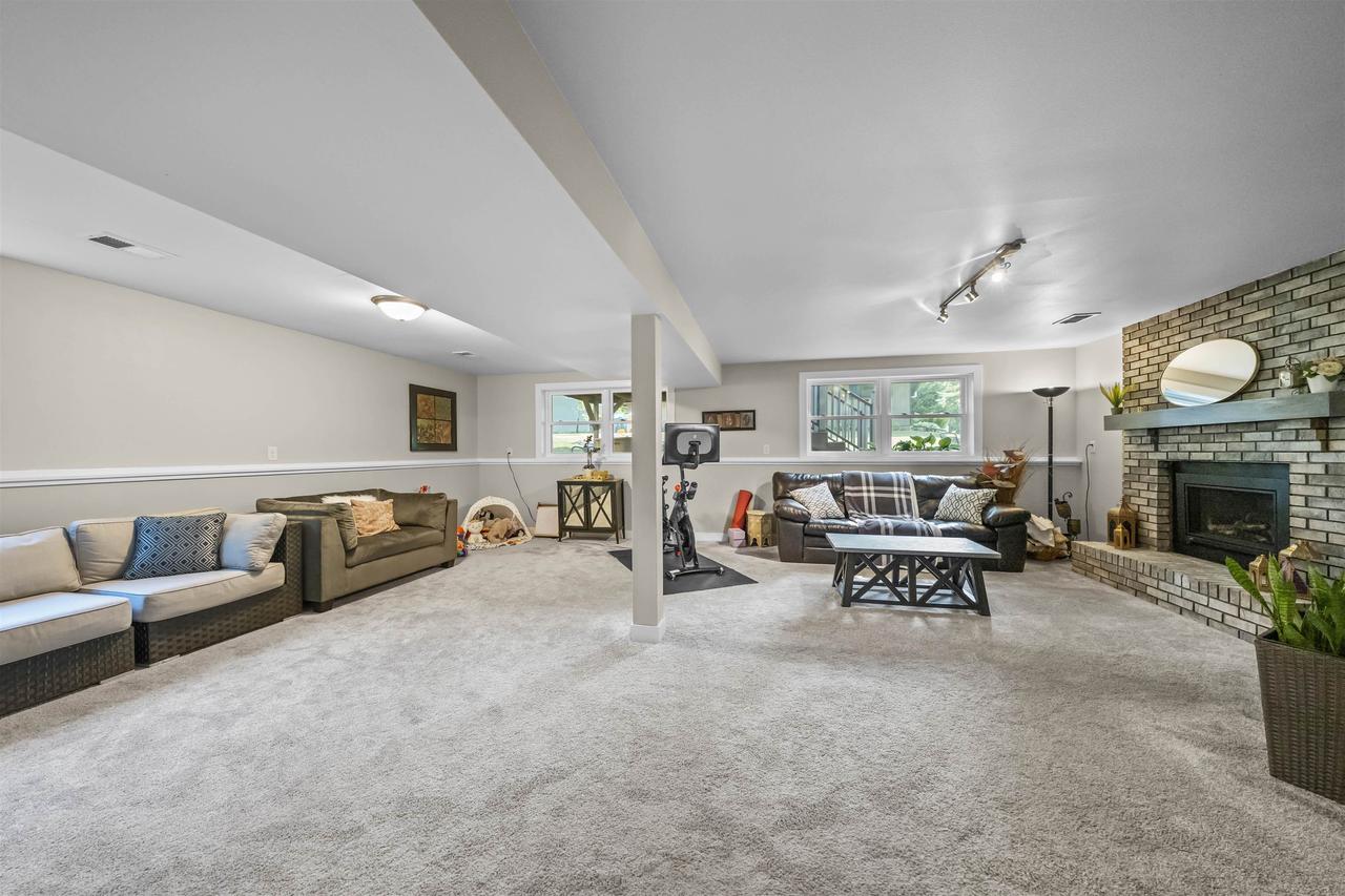 14 Morningdale Circle