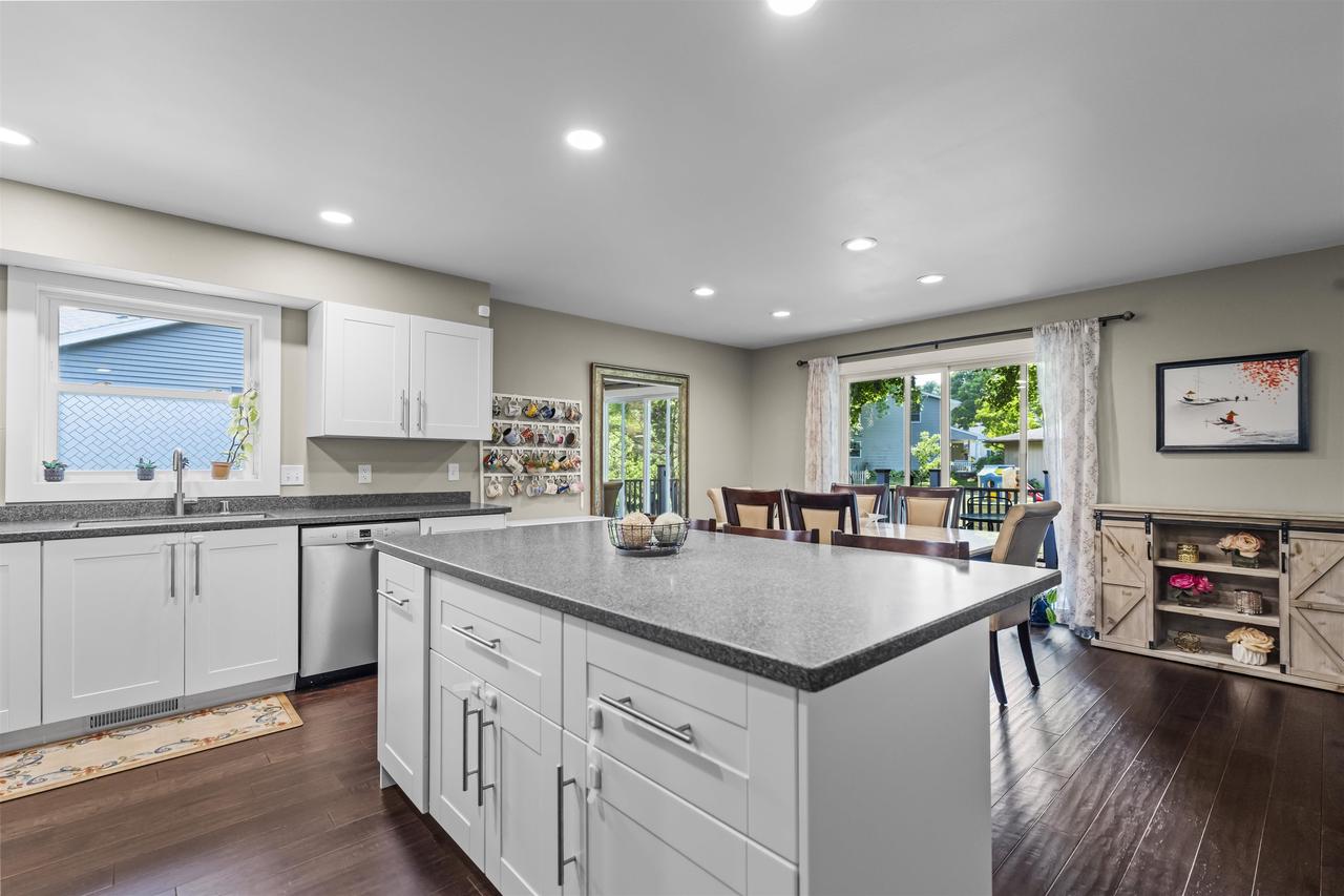 14 Morningdale Circle