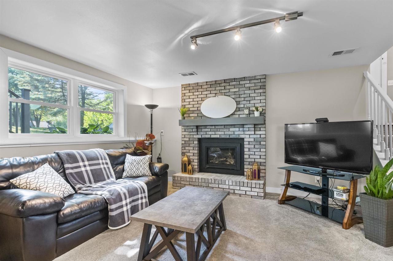 14 Morningdale Circle