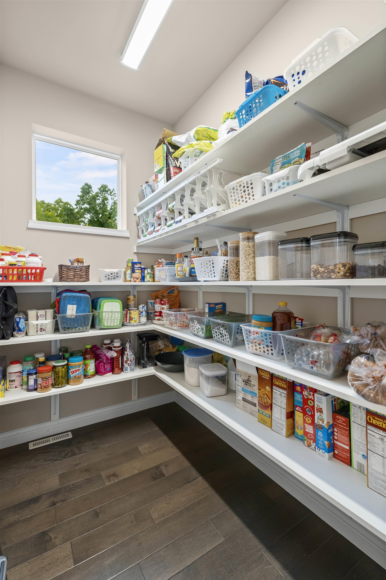 10303 Shady Birch Trail