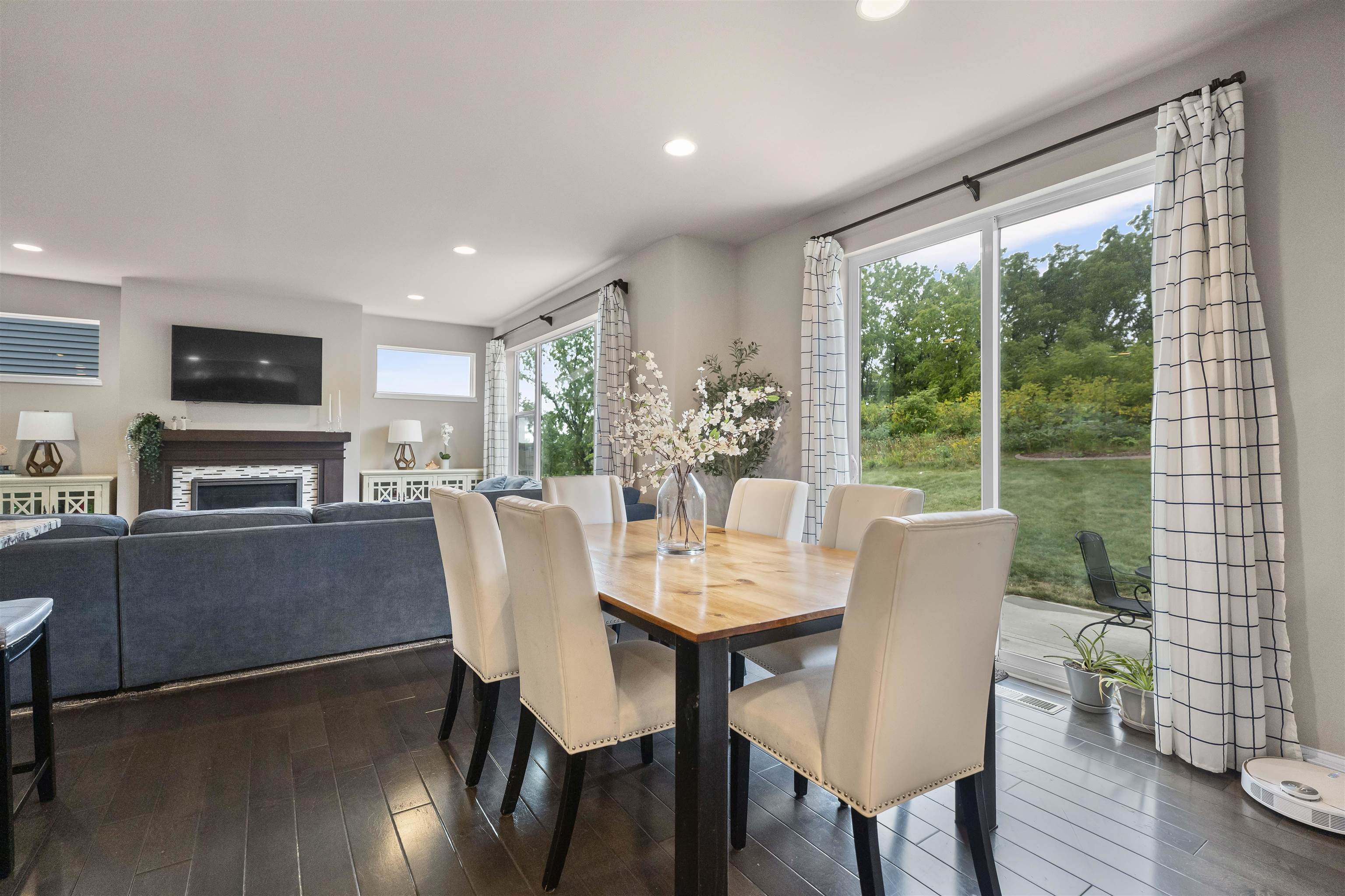 10303 Shady Birch Trail