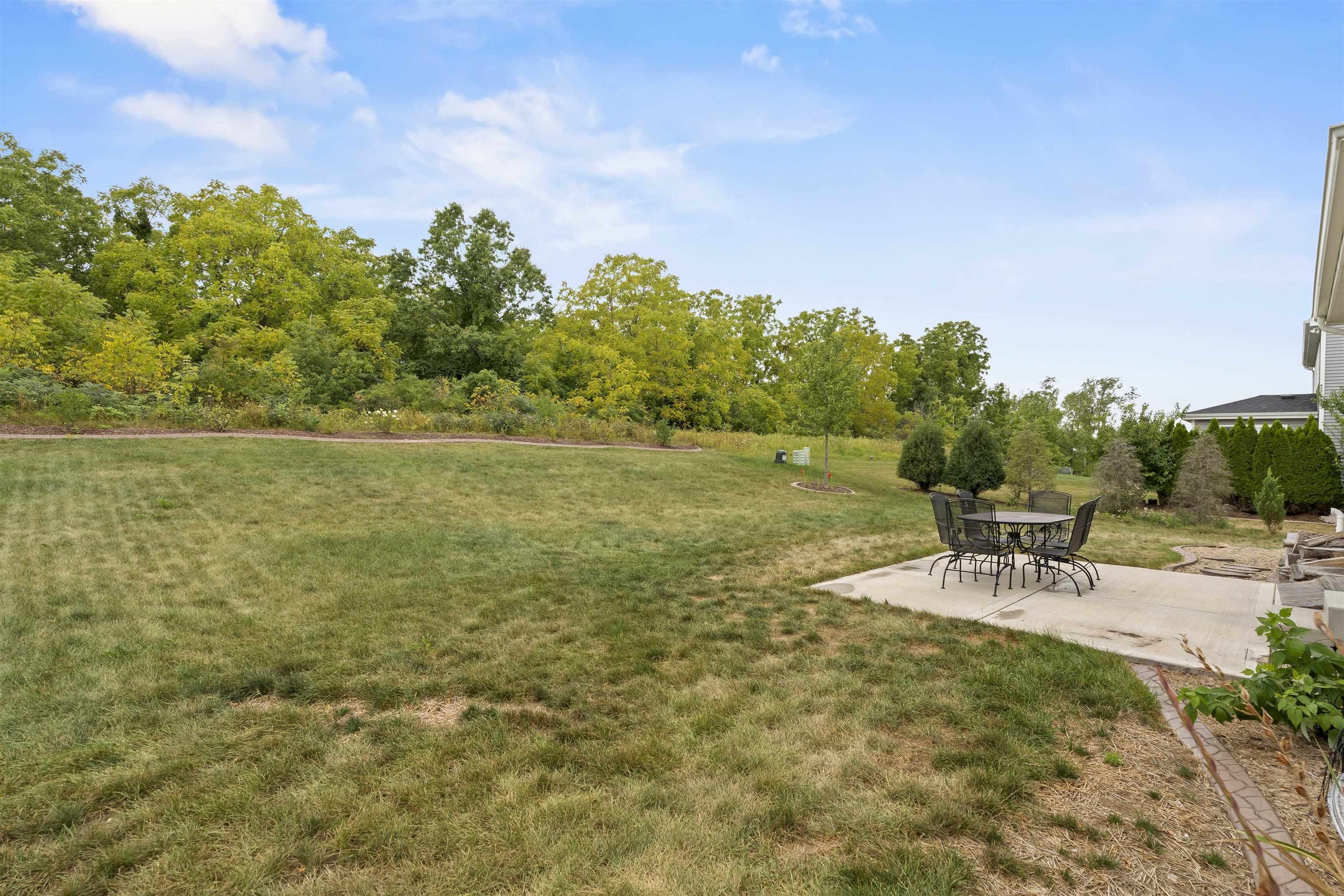 10303 Shady Birch Trail